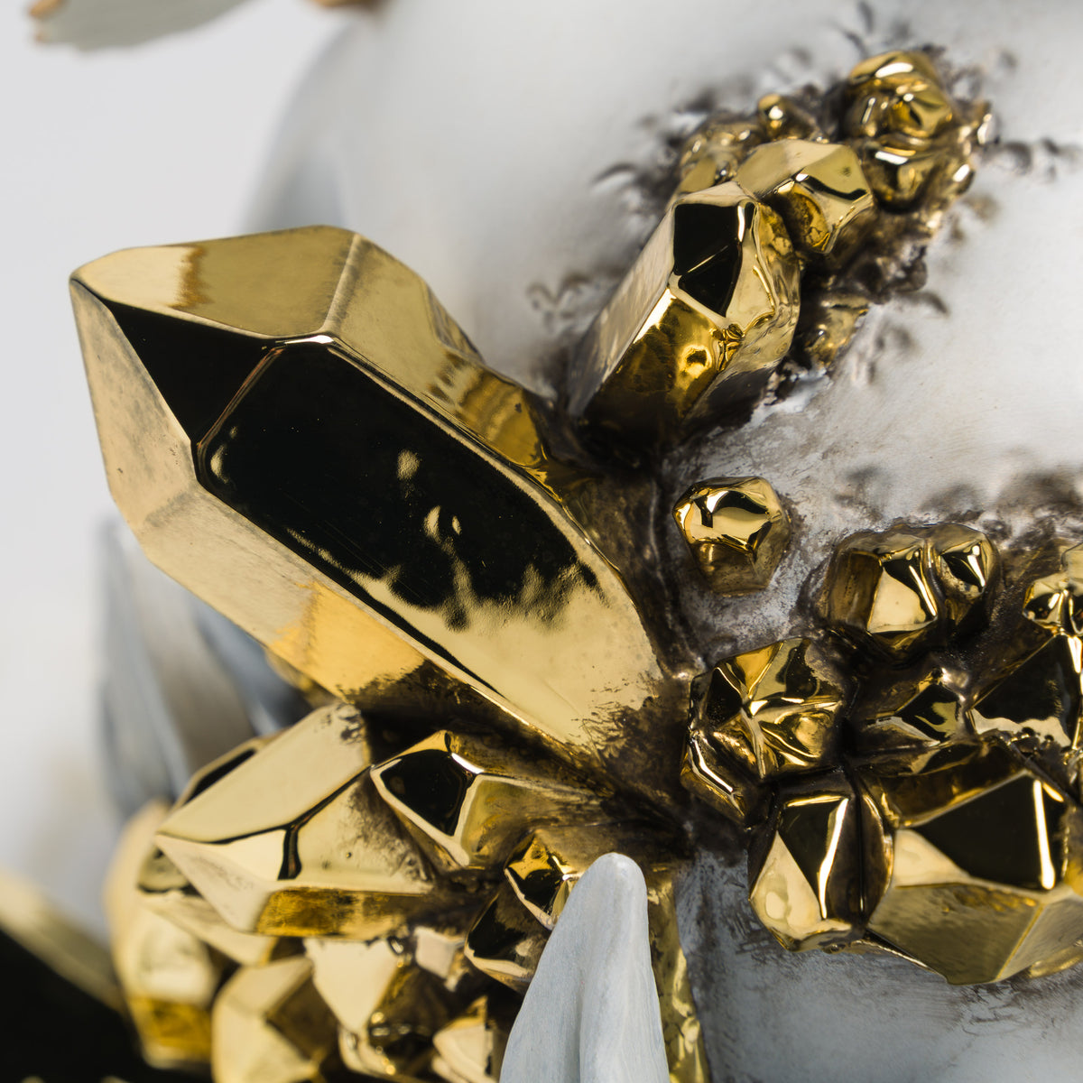 Of This Earth (White & Gold)