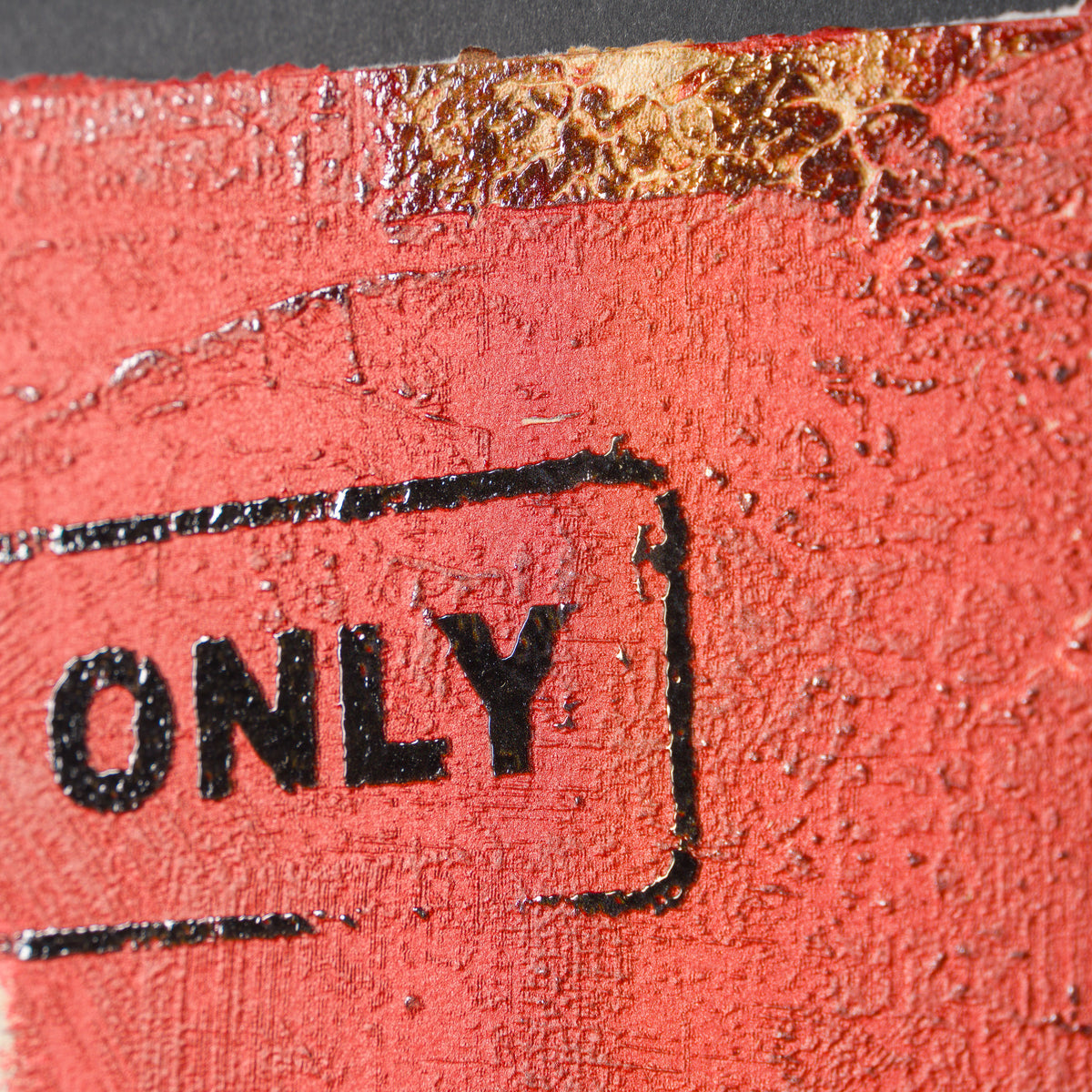 Shut Up and Kiss Me | Red