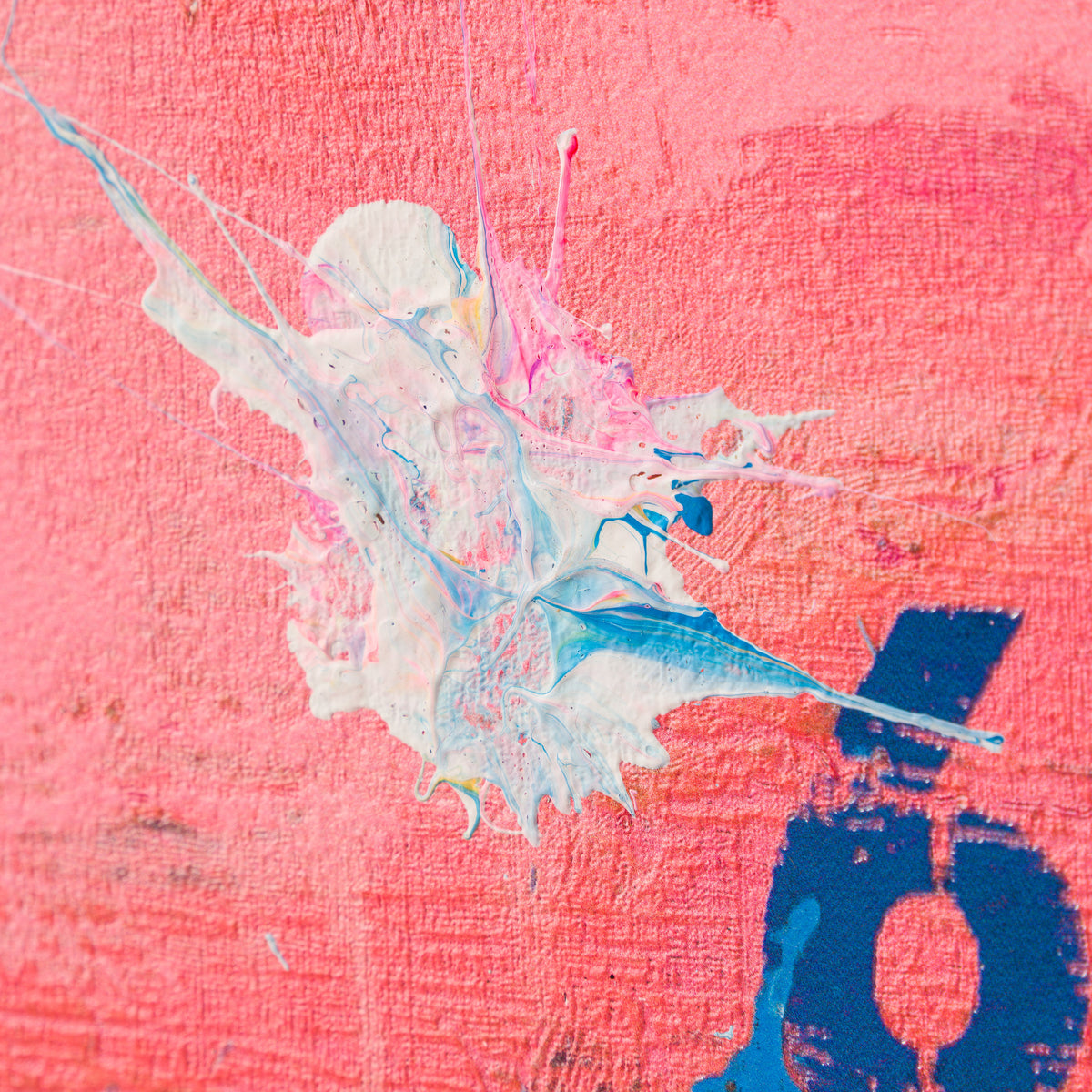 Shut Up and Kiss Me | Pink | Unique XVII