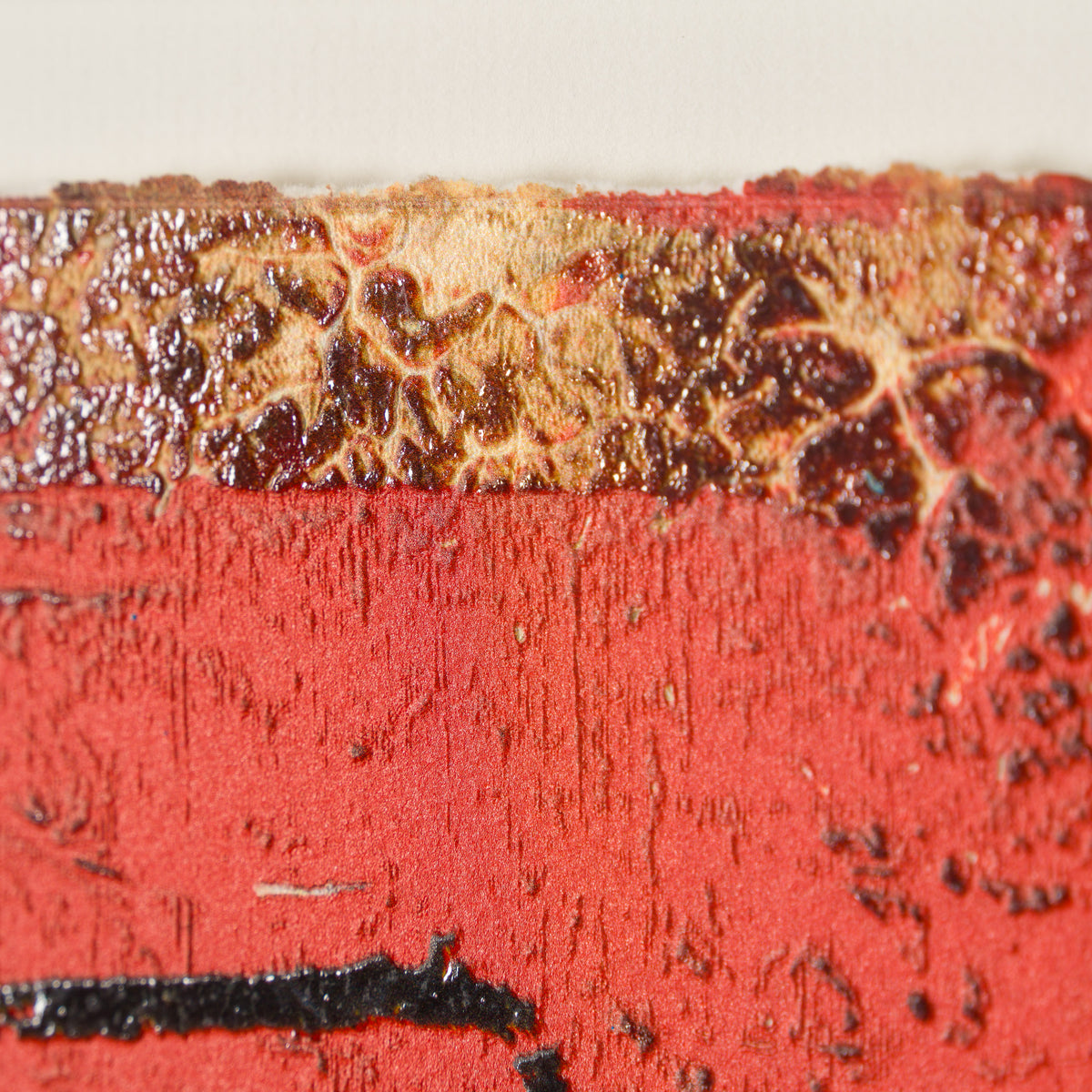 Shut Up and Kiss Me | Red | Unique XVI