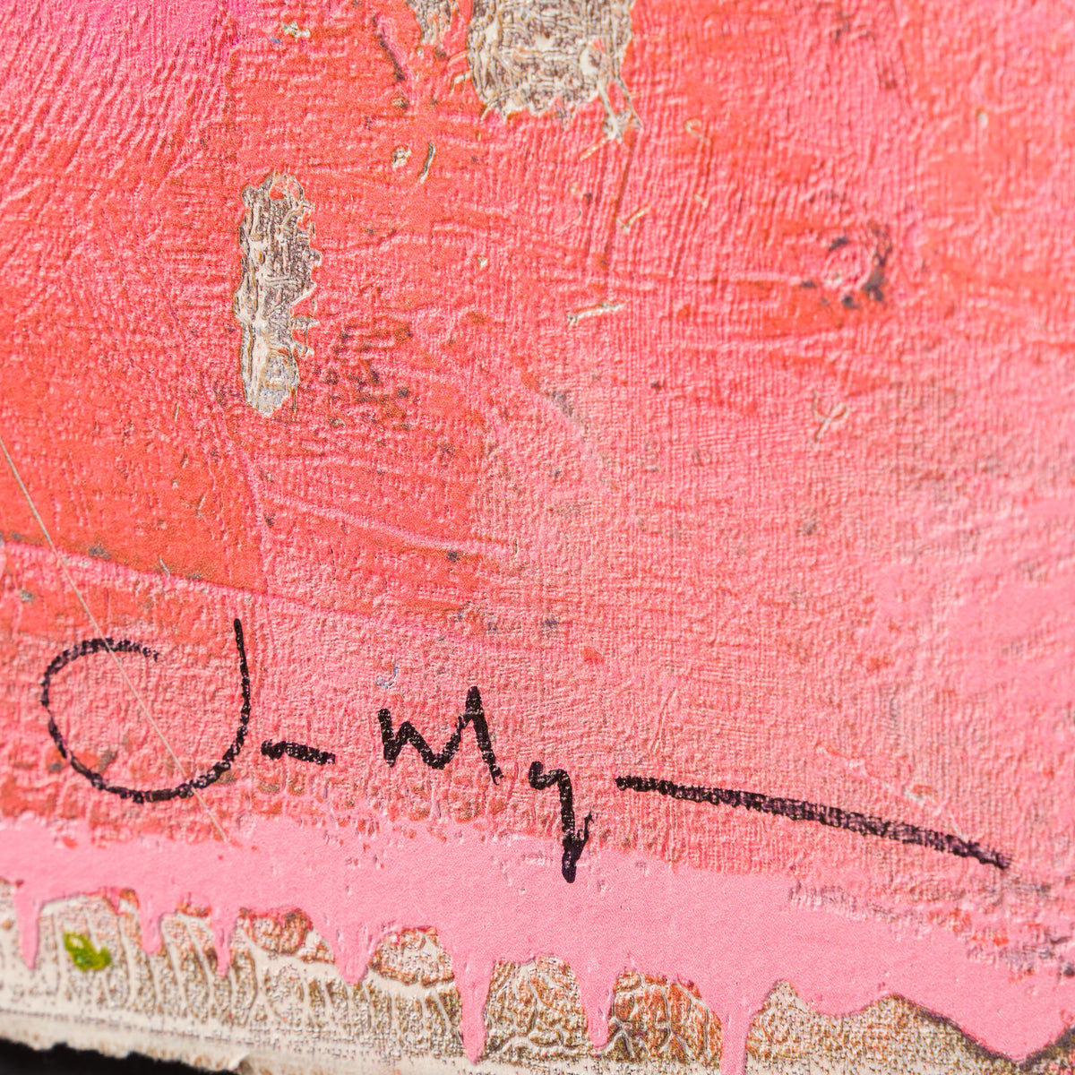 Shut Up and Kiss Me | Pink | Unique 4