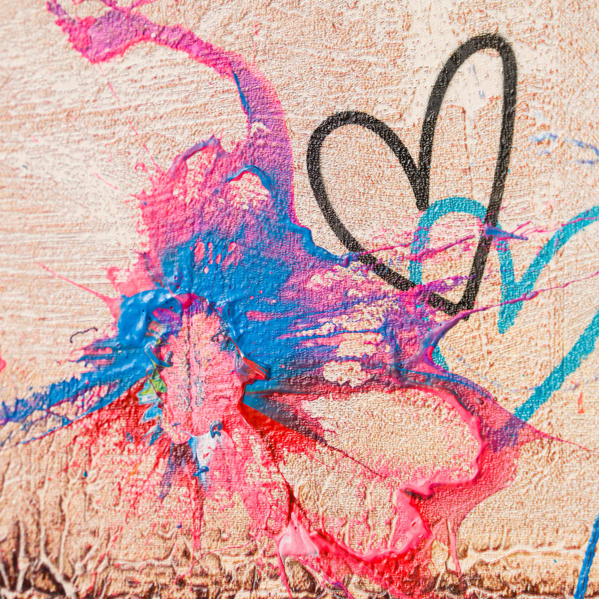 Shut Up and Kiss Me | Red | Unique 1