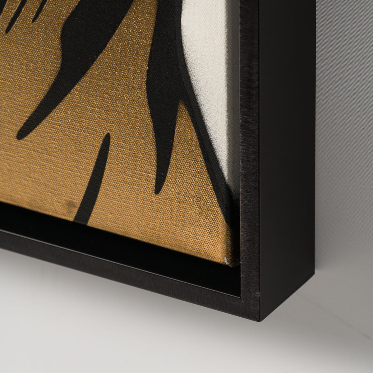 Between The Capes Gold Black