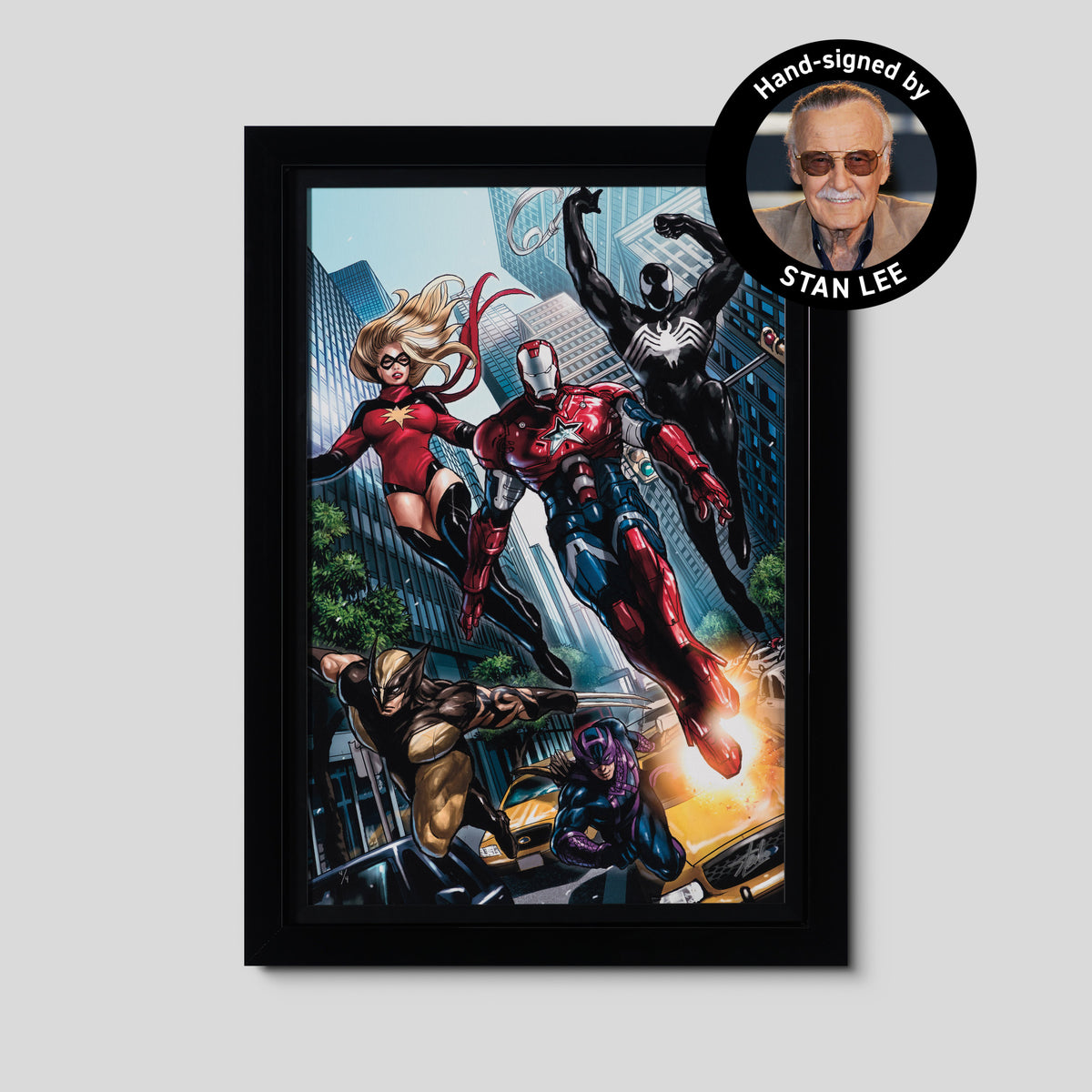 Ms. Marvel #44 | Deluxe Edition | Hand-signed by Stan Lee