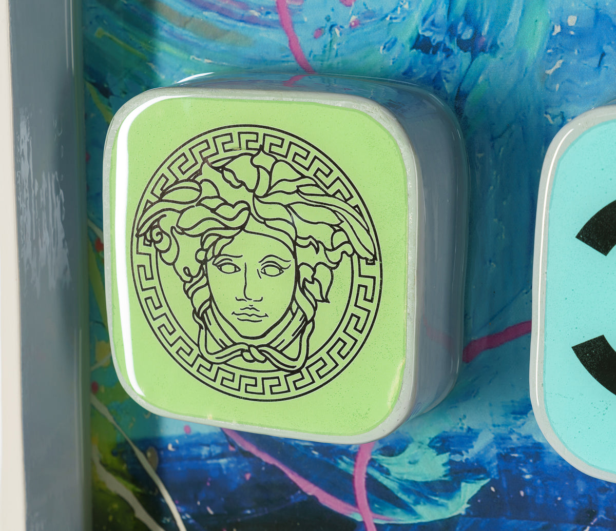 BBH ORI POR 21725 7 HCHIC (iPhone)