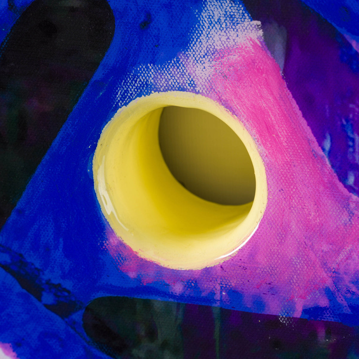 BBH ORI POR 29201 5 When Doves Cry