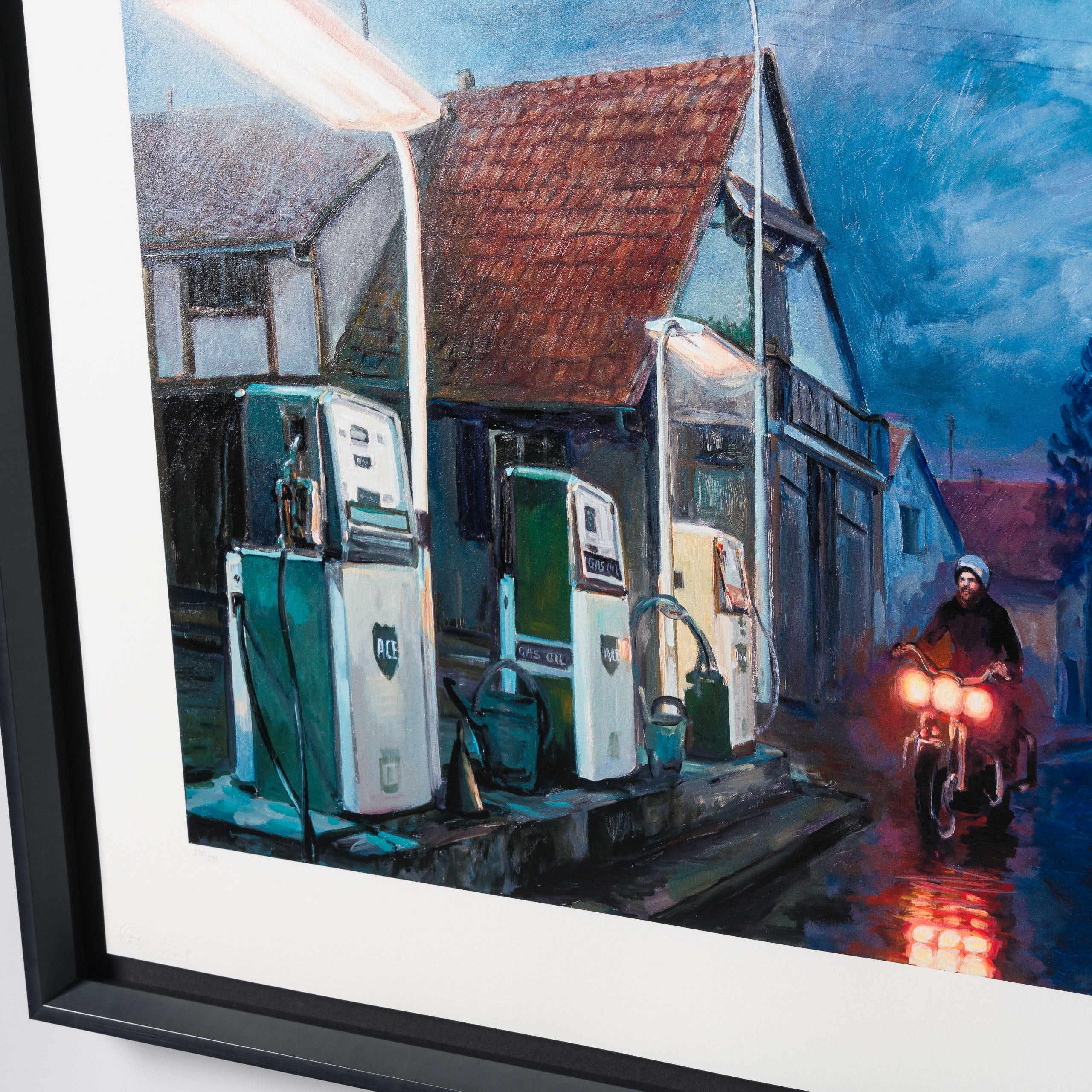 BDY SLE POR 30213 Edge of Town 6