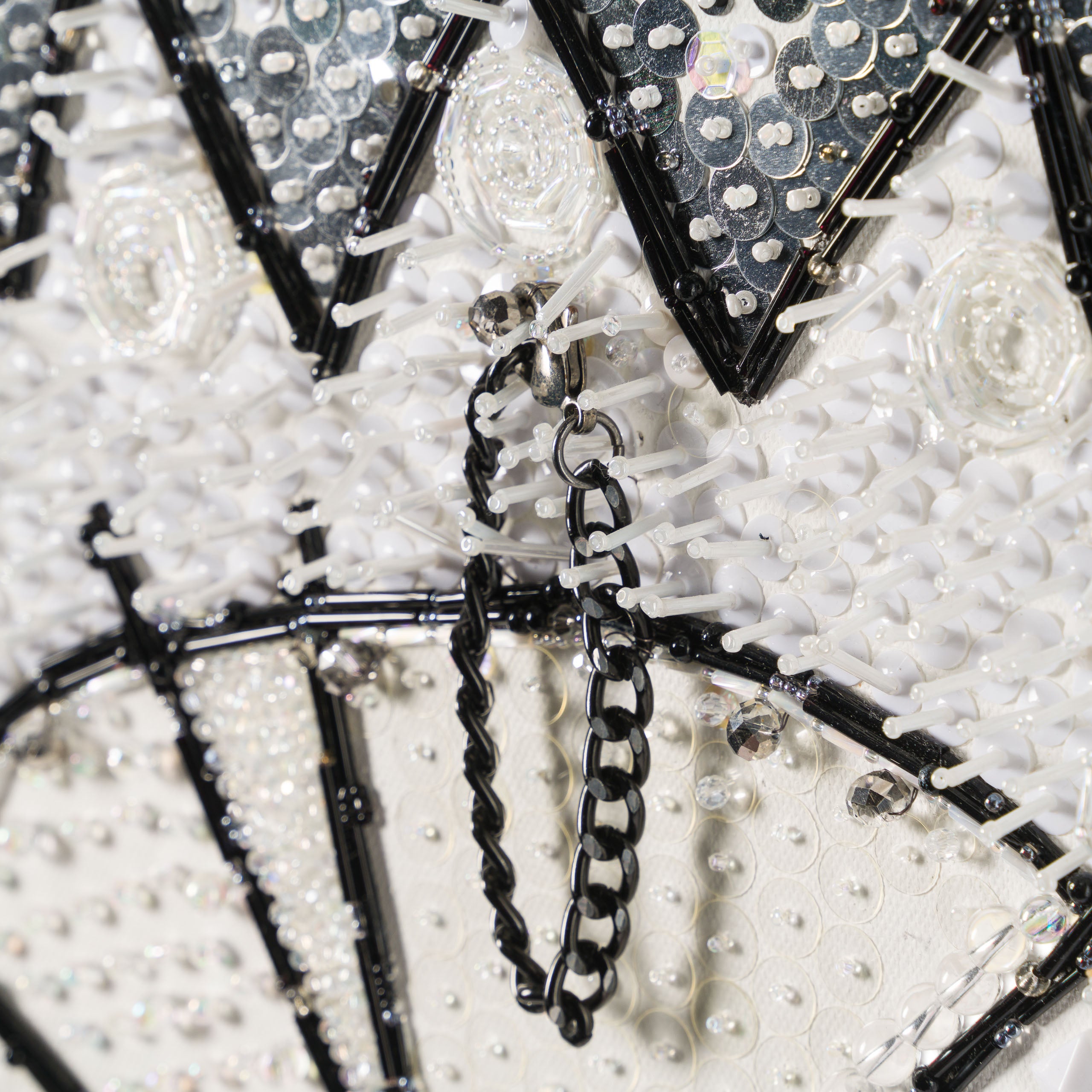 BGE ORI POR 34360 Identity Crisis 5