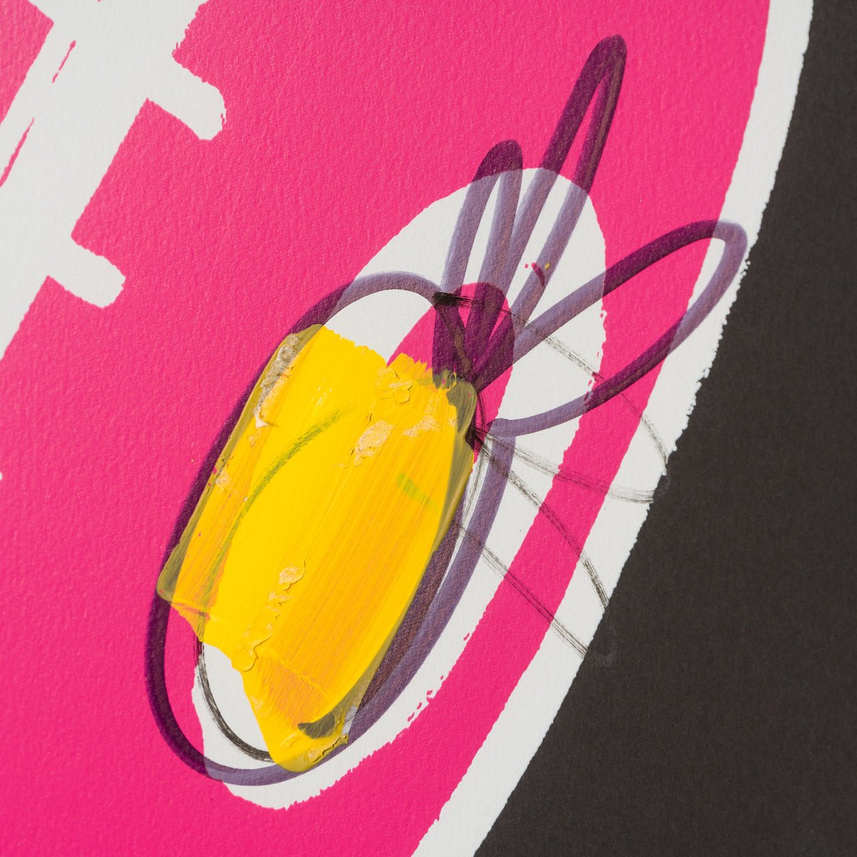 BGE ORI UNI 34125 A Kiss From The Glittering Abyss (1) 4