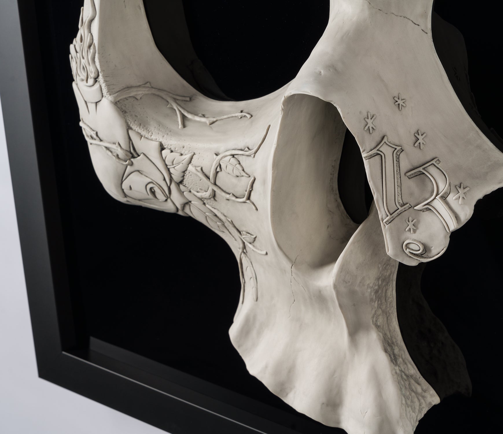 DLN ORI POR 29171 7 Faithless (Antique Marble)