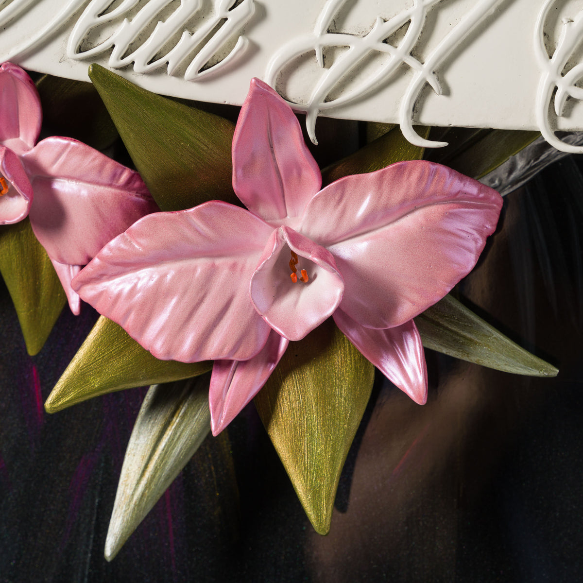 DLN ORI POR 30590 Not All Kings Wear A Crown (Black) 8