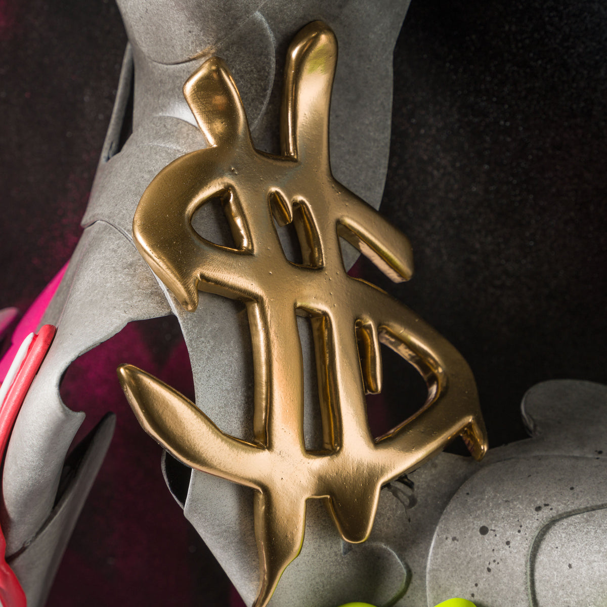 DLN ORI POR 33088 Urban Relic Skull (Black & Pink) 3