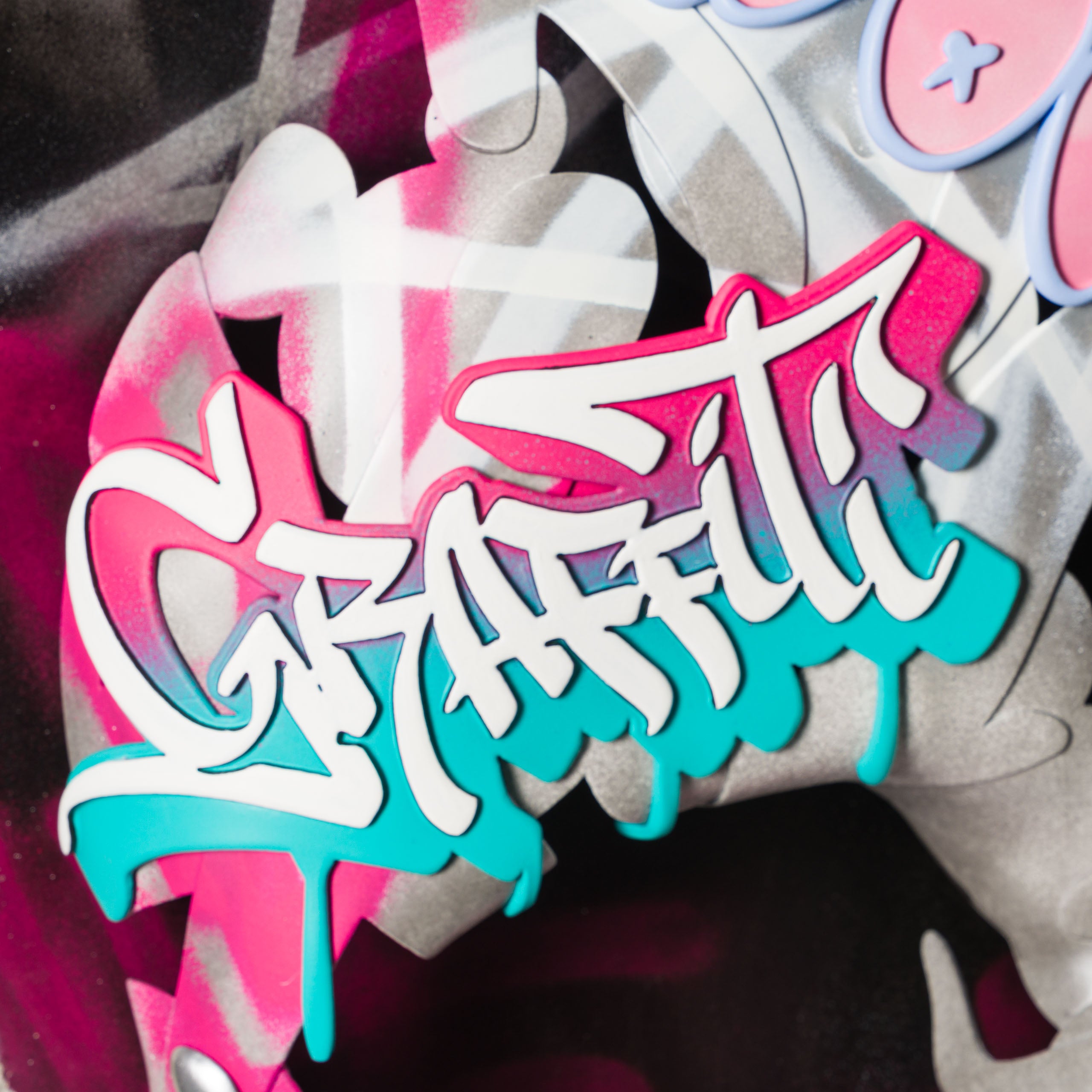 DLN ORI POR 33088 Urban Relic Skull (Black & Pink) 6