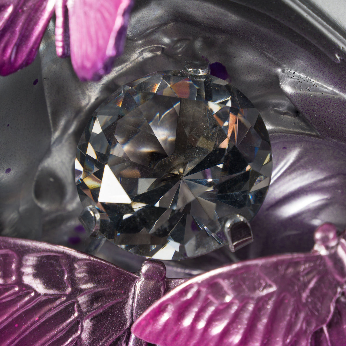 DLN ORI POR 33089 Stay Lucky (Forever & A Day) 7