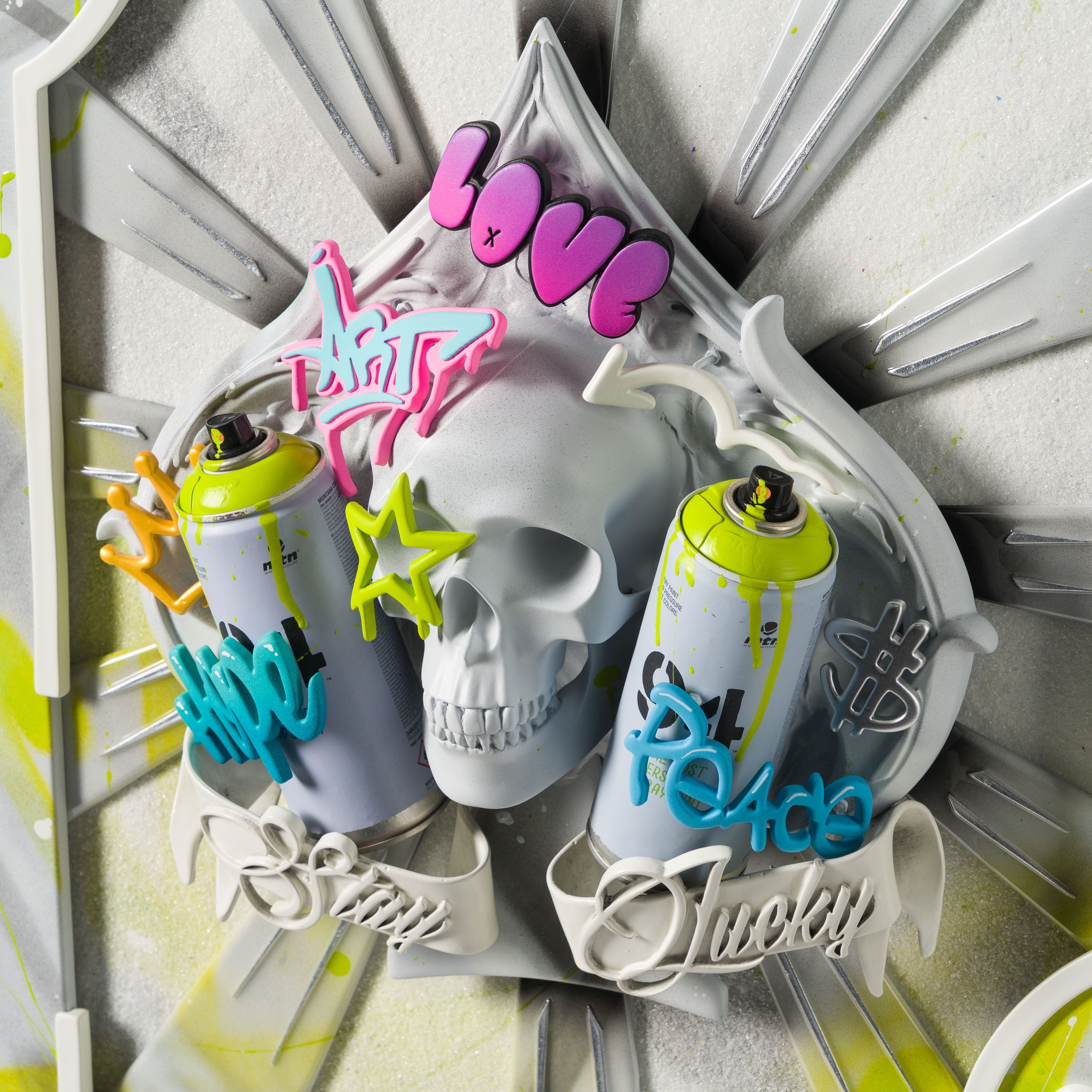 DLN ORI POR 33090 Stay Lucky (White & Lime Graffiti) 3