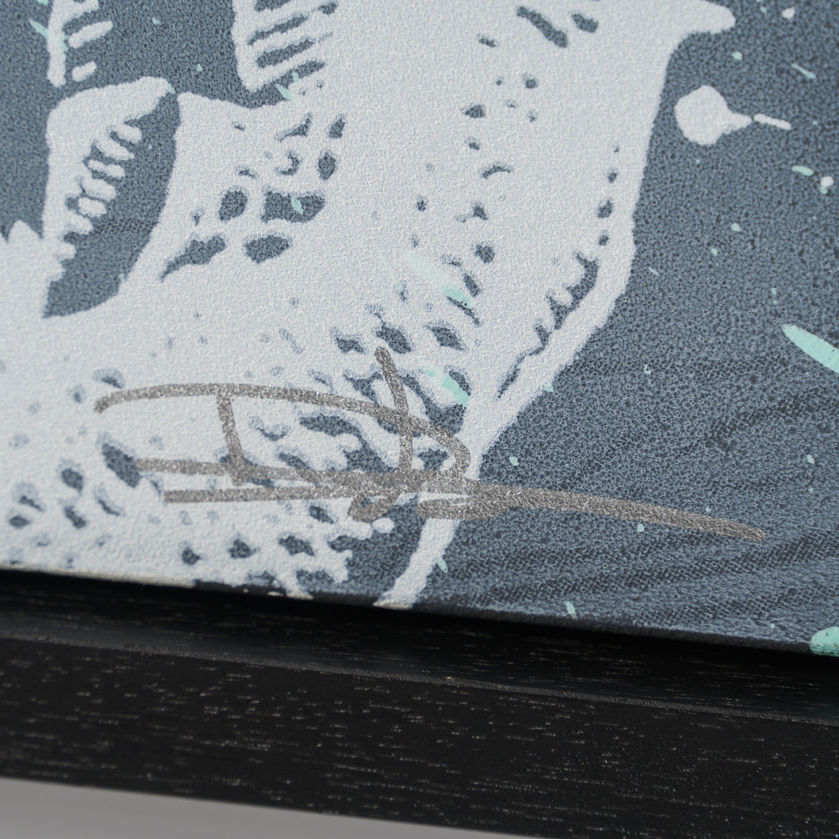 DLN ORI POR 33246 A Glimpse Of Bliss, A Taste Of Heaven (Black & Teal) 3