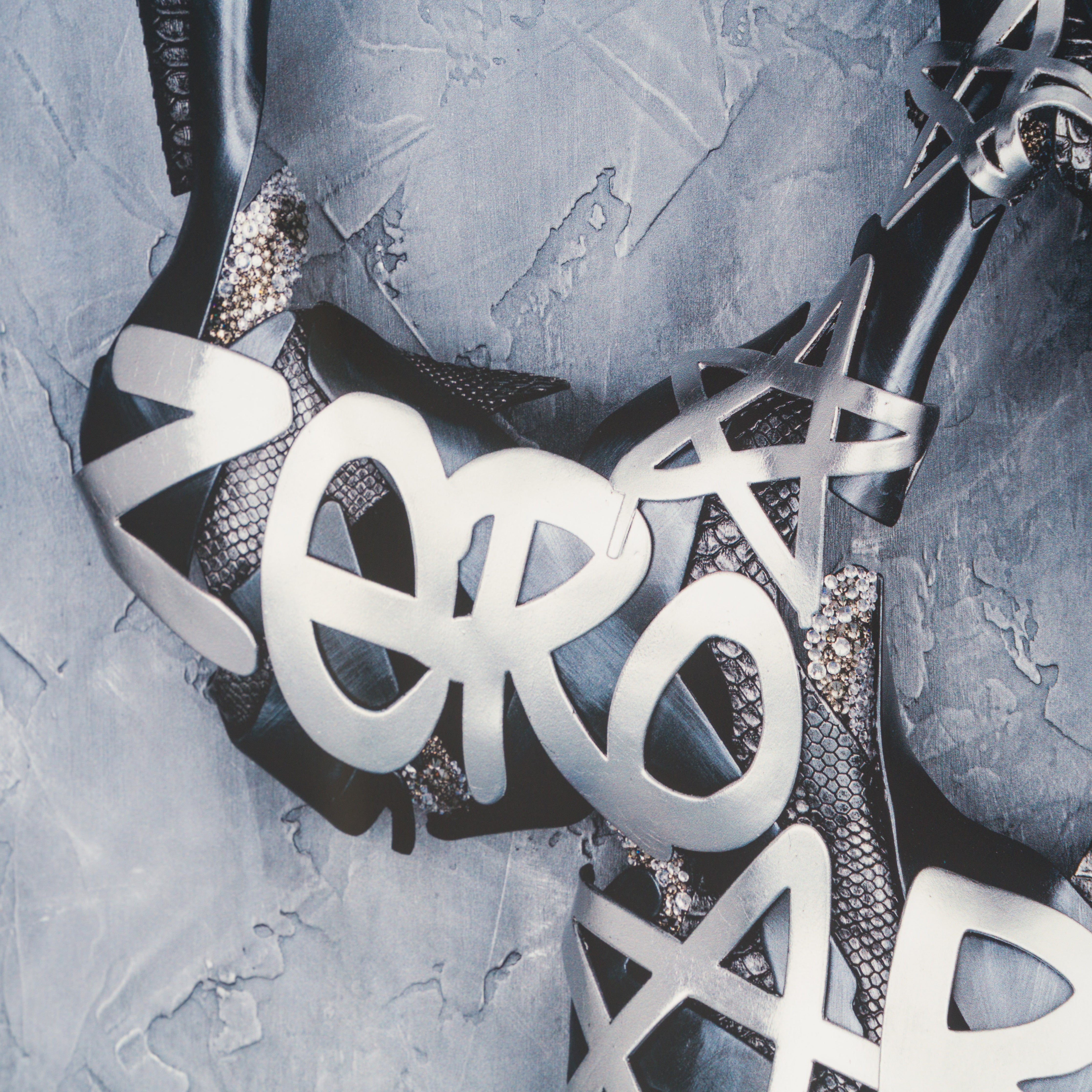 DLN SLE POR 29108 6 Vanitas