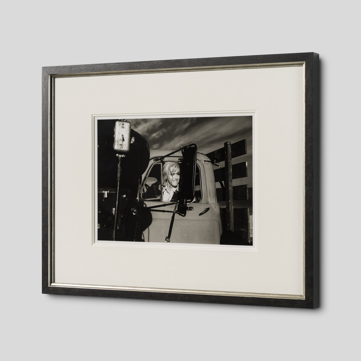 EAR FILMING THE MISFITS (19A) SML 2