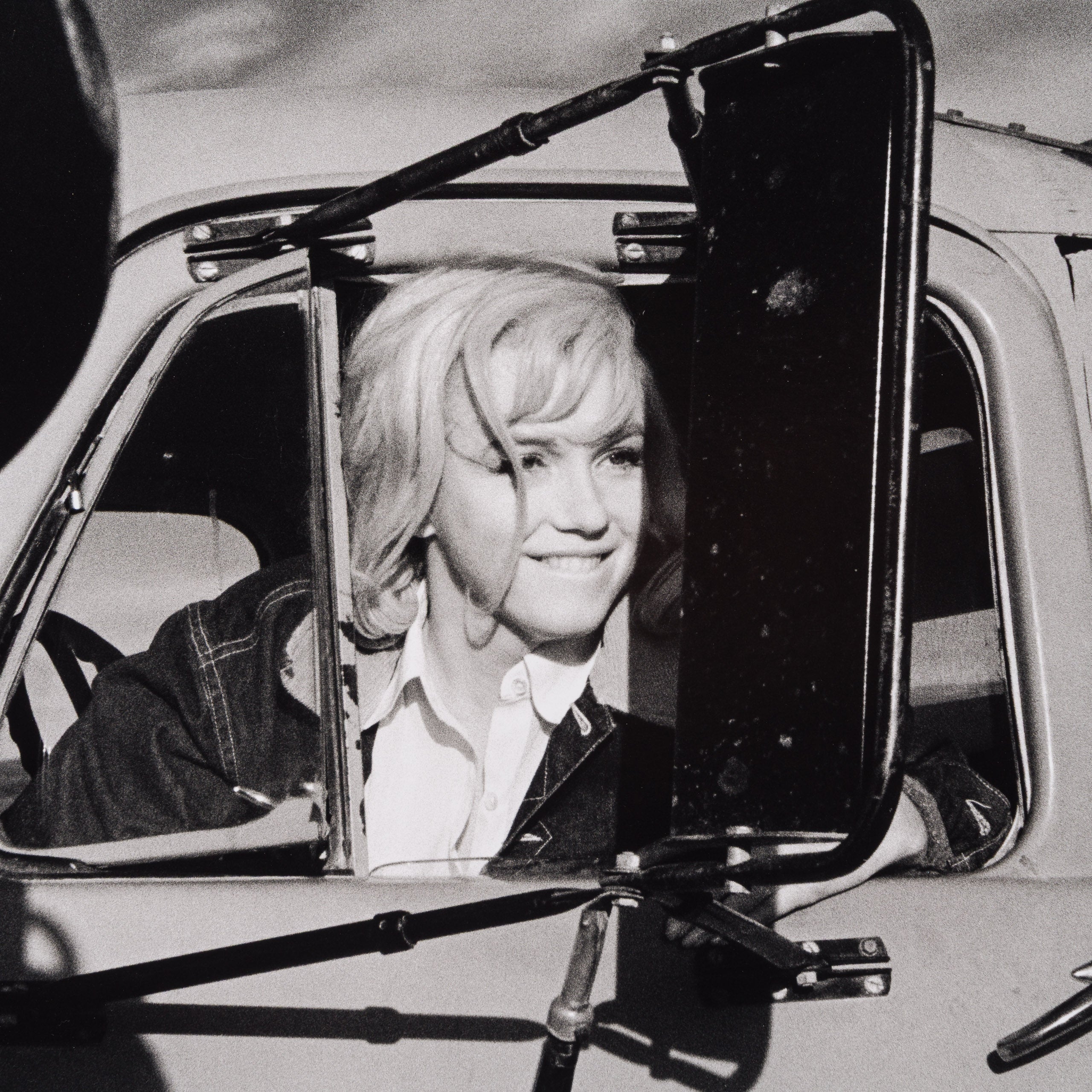 EAR FILMING THE MISFITS (19B) LRG 3