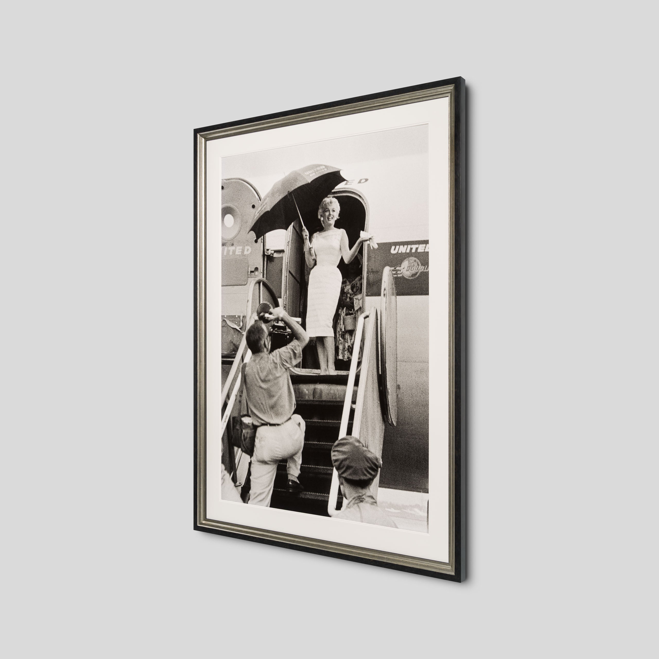 EAR PROMOTIONAL TOUR, ILLINOIS (1B) LRG 2