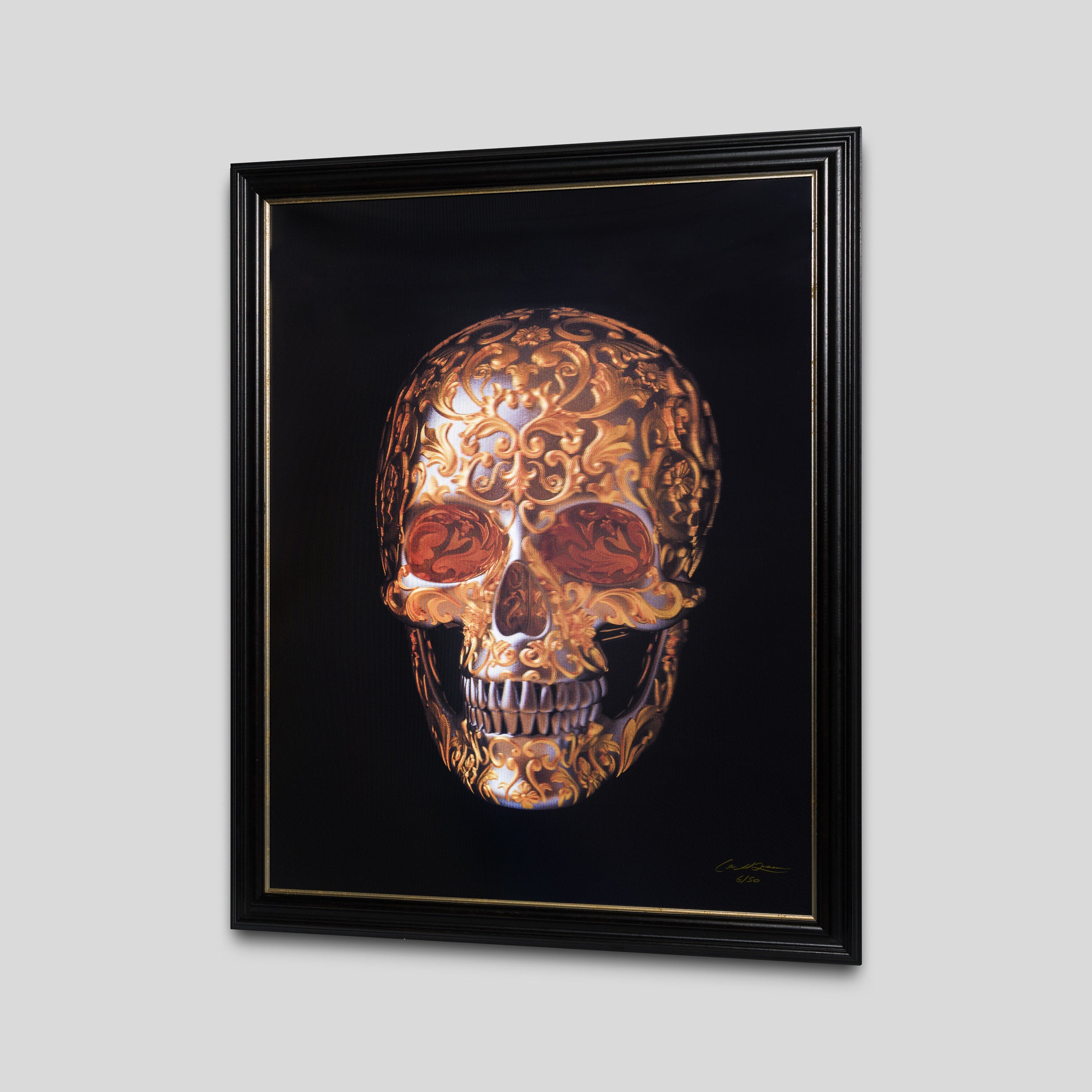 GJM SLE POR 35027 Gilded Skull 3 shadow