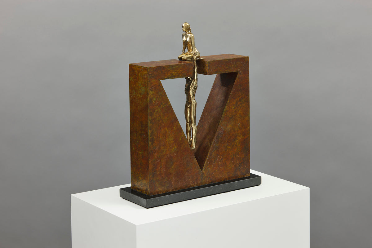 Gravity Female Polished Bronze