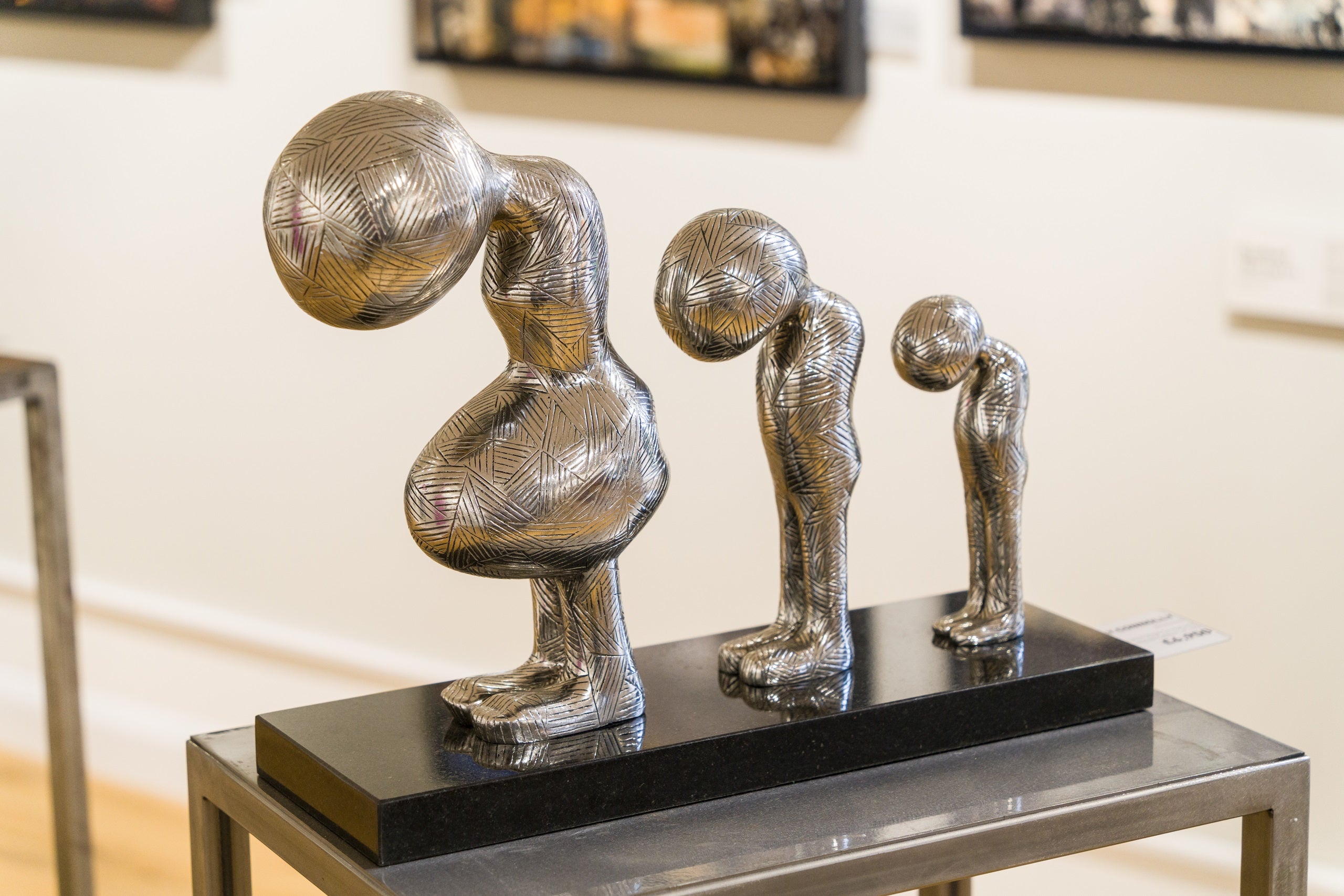 Product image 1 for billy-connolly-direction-sculpture