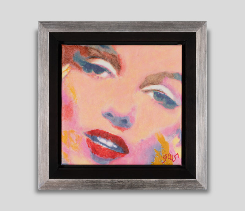 JGI ORI POR 18362 1 Mini Marilyn grey