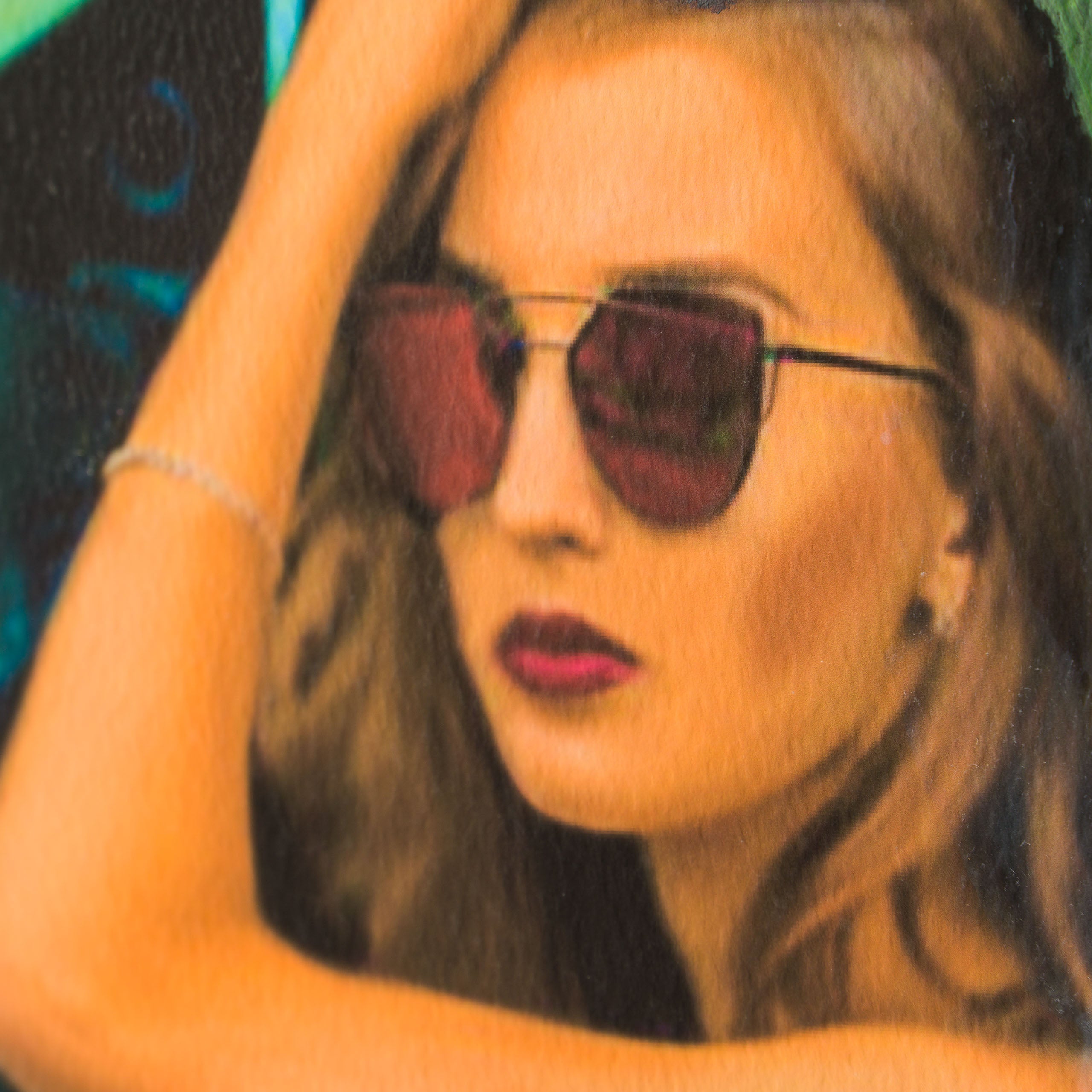 JGI ORI POR 30877 Look At Me (1218) 6