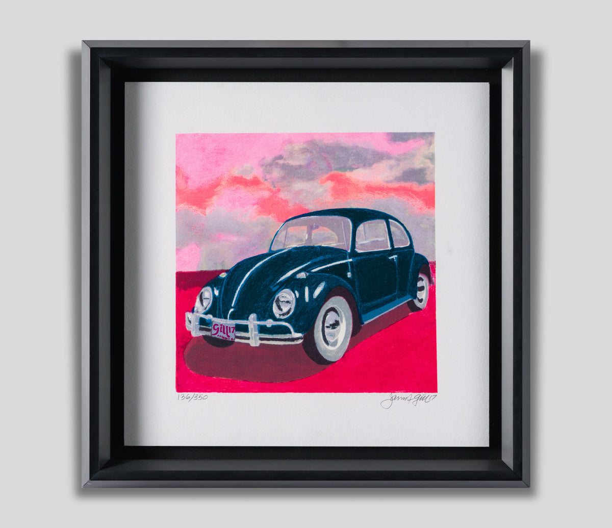 JGI SIL POR 17649 1 Mini Bug Pink Sky