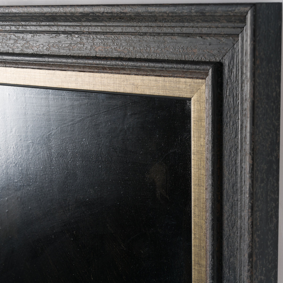 JJO ORI POR 29711 7 Hush