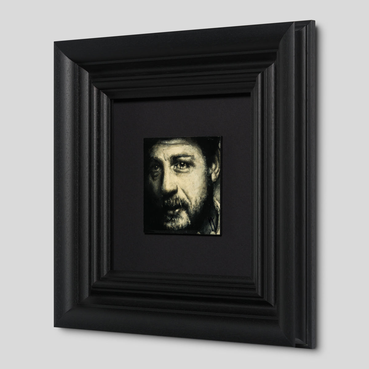 JJO ORI POR 31814 Tom Hardy 2