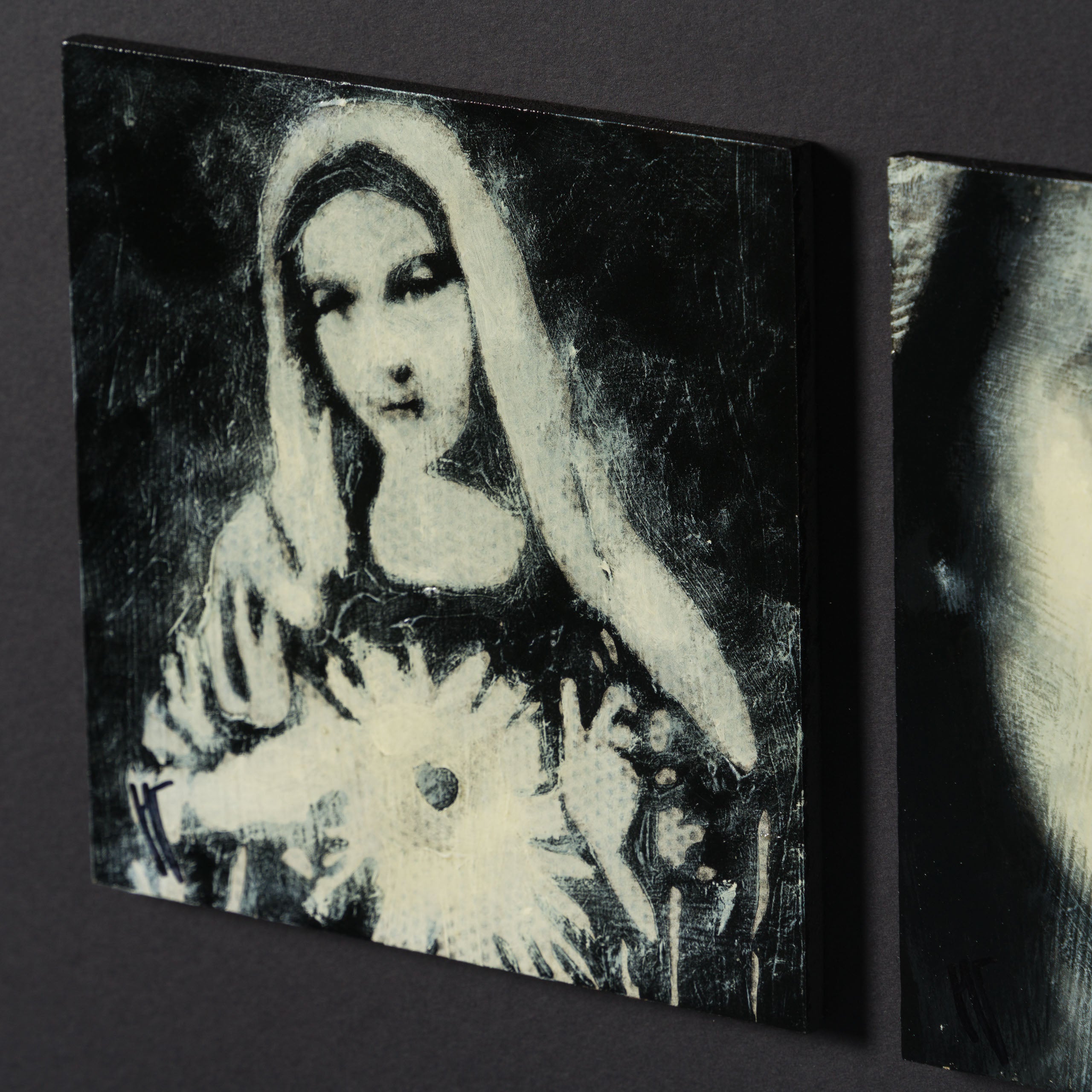 JJO ORI POR 31815 Monica Bellucci Mary (Diptych) 6