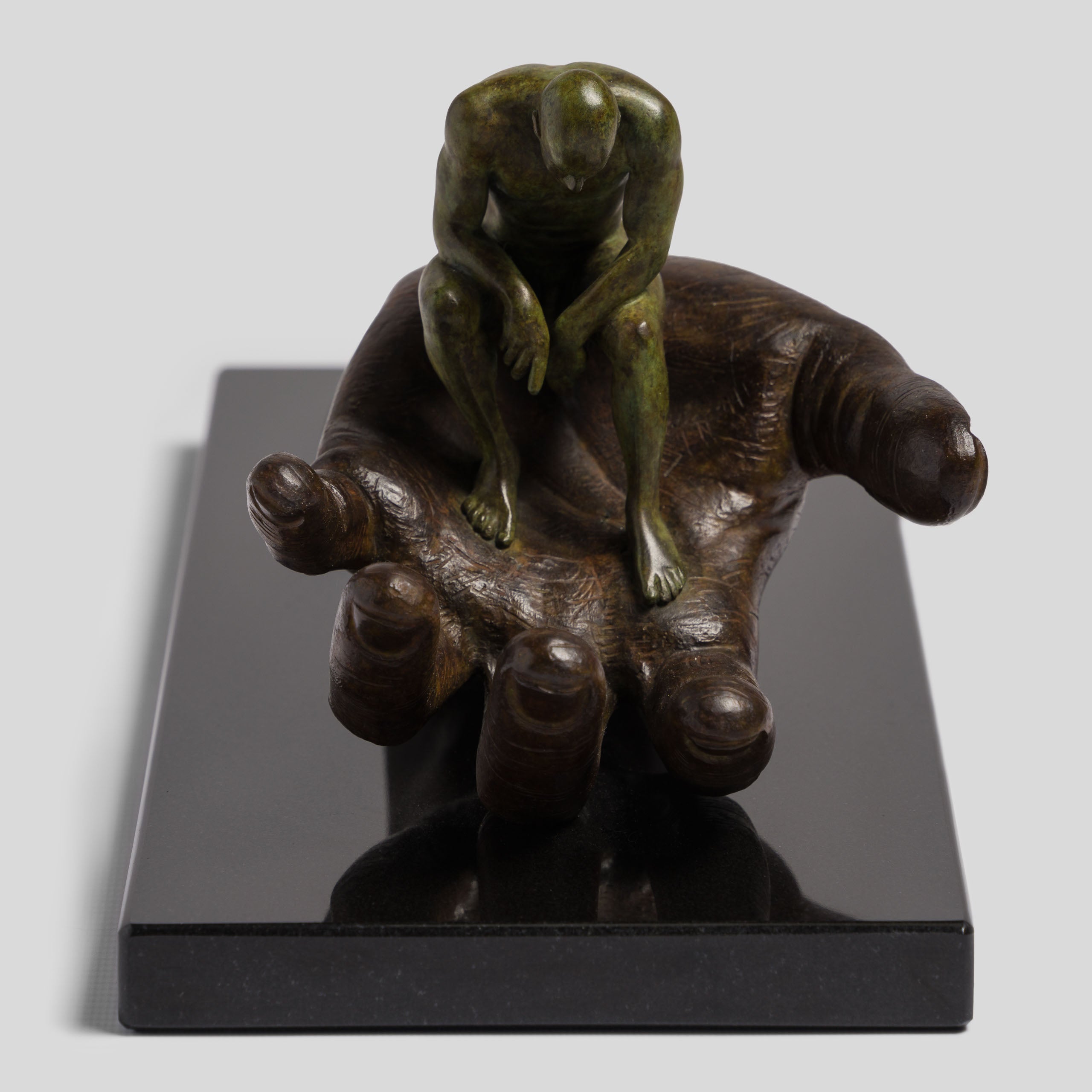 LQU SCU POR 95339 THE HAND OF GOD (BRONZE) (40CM) 3