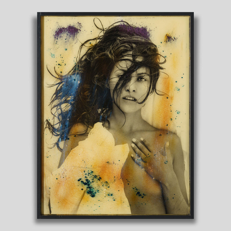 MAZ ORI POR 08483 1 Magenta Ghost