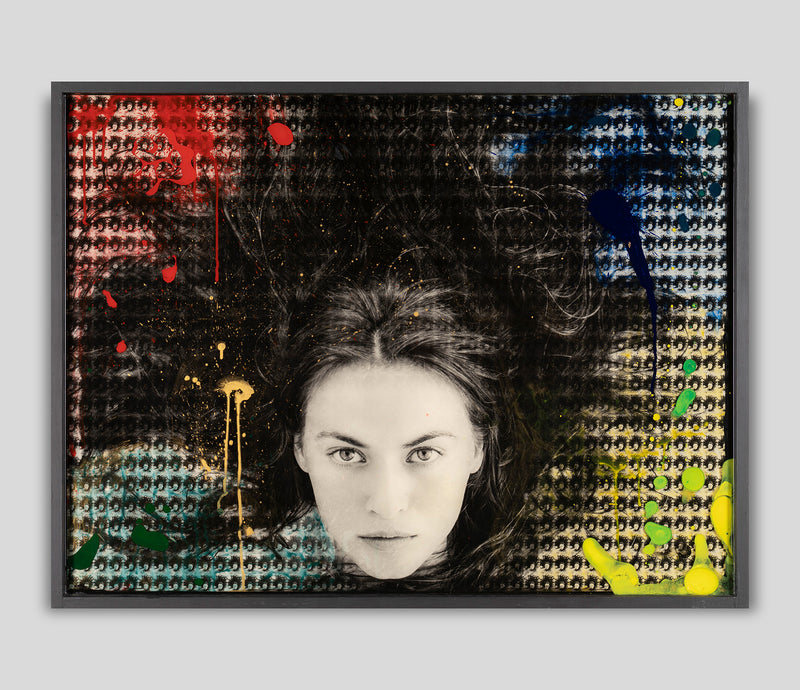 MAZ ORI POR 08565 1 Frantic Subconcious grey