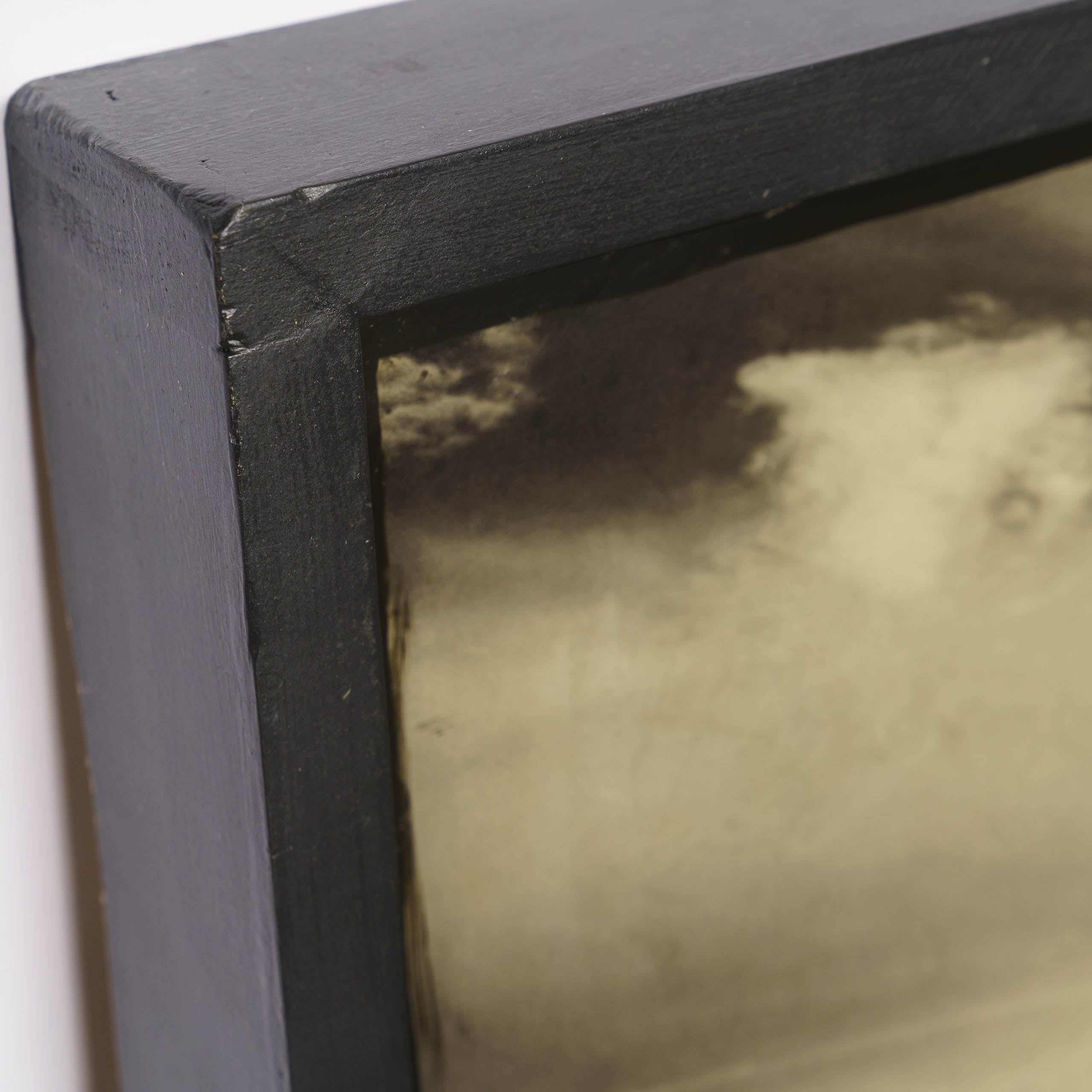 MAZ ORI POR 14215 5 The Day After