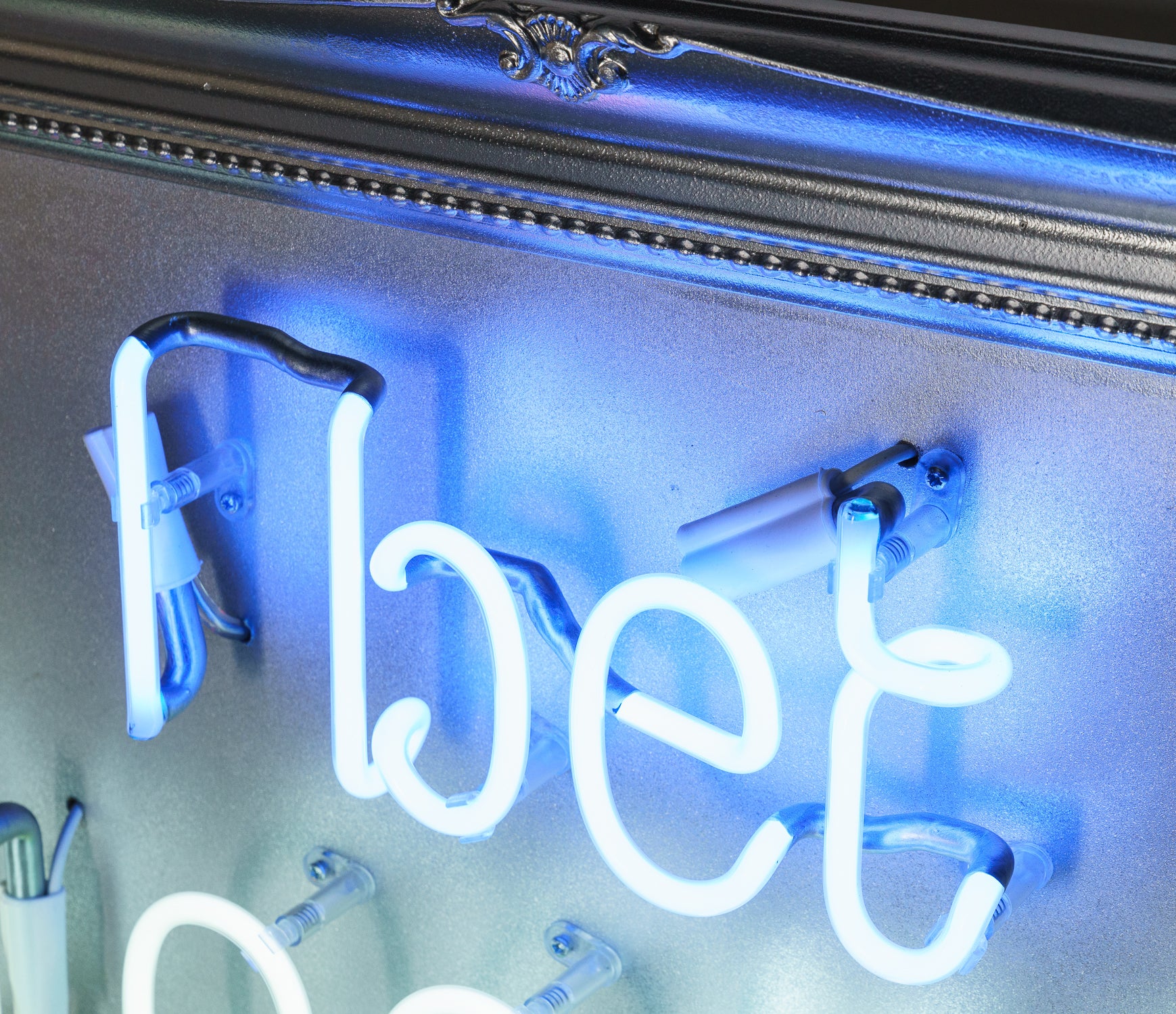 MSL ORI POR 28328 11 Dance Floor (285)