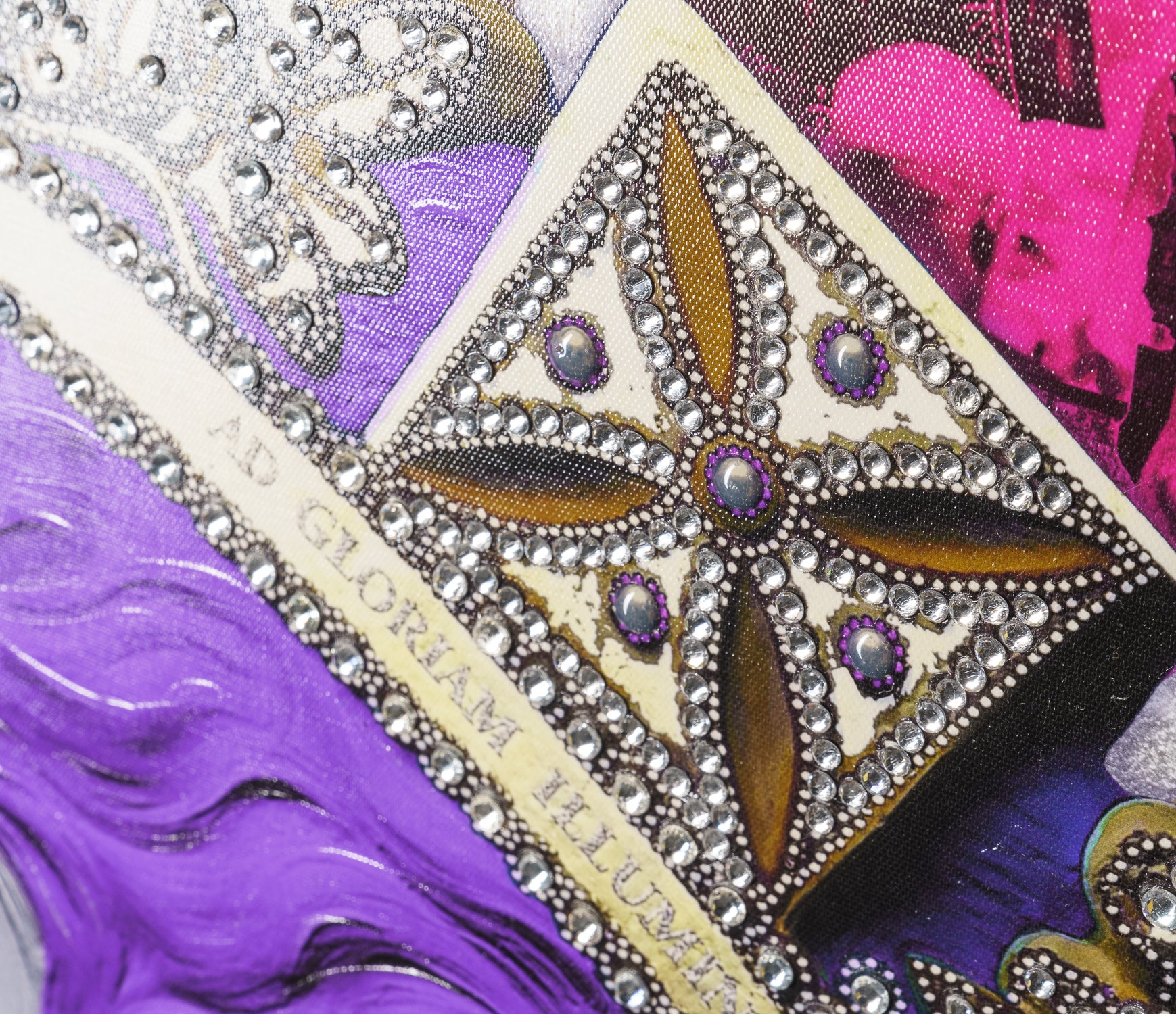 MSL SLE POR 27927 11a Violet Magenta Headlines Queen