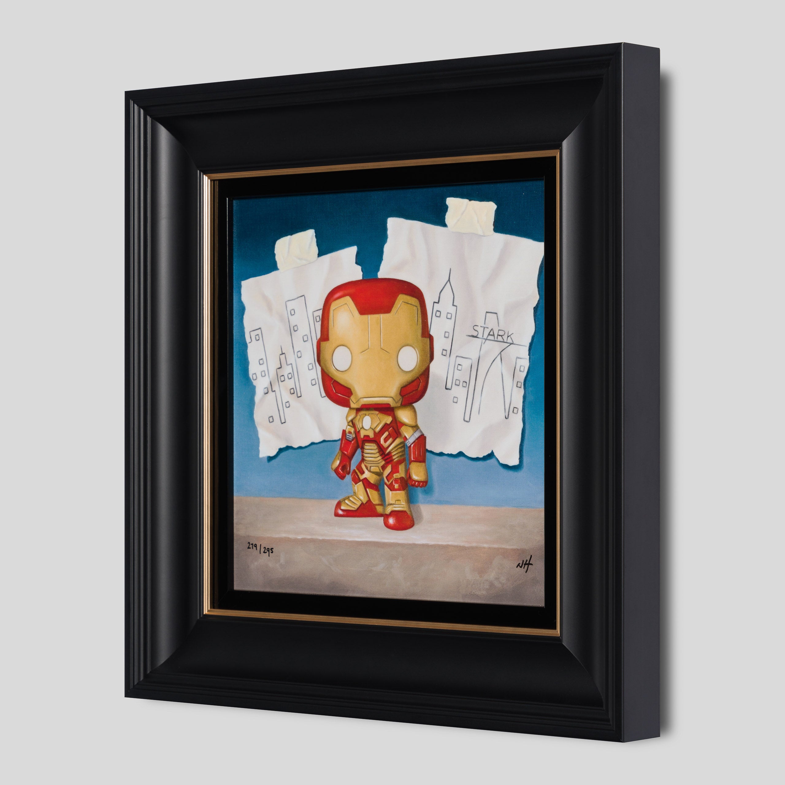 NHU SLE POR 09852 2 Suit Up