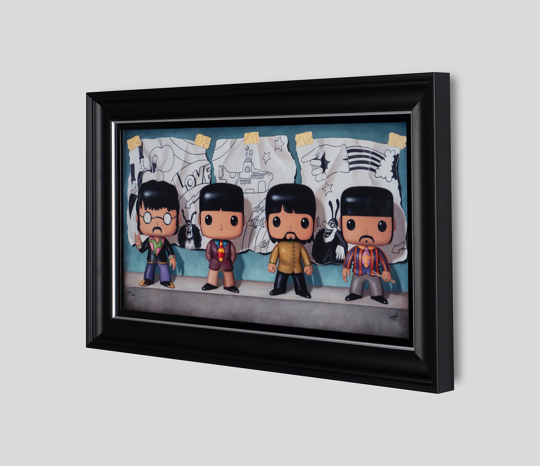 NHU SLE POR 23048F 2 Yellow Submarine