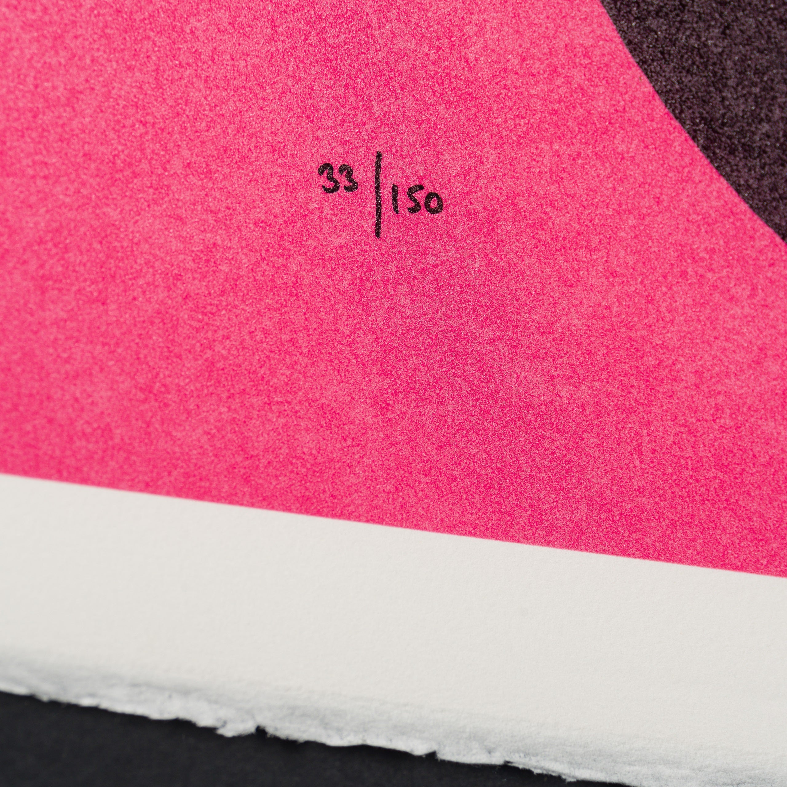 NVE SLE HUM 19934 4 Matchless Rider (Standard Pink)