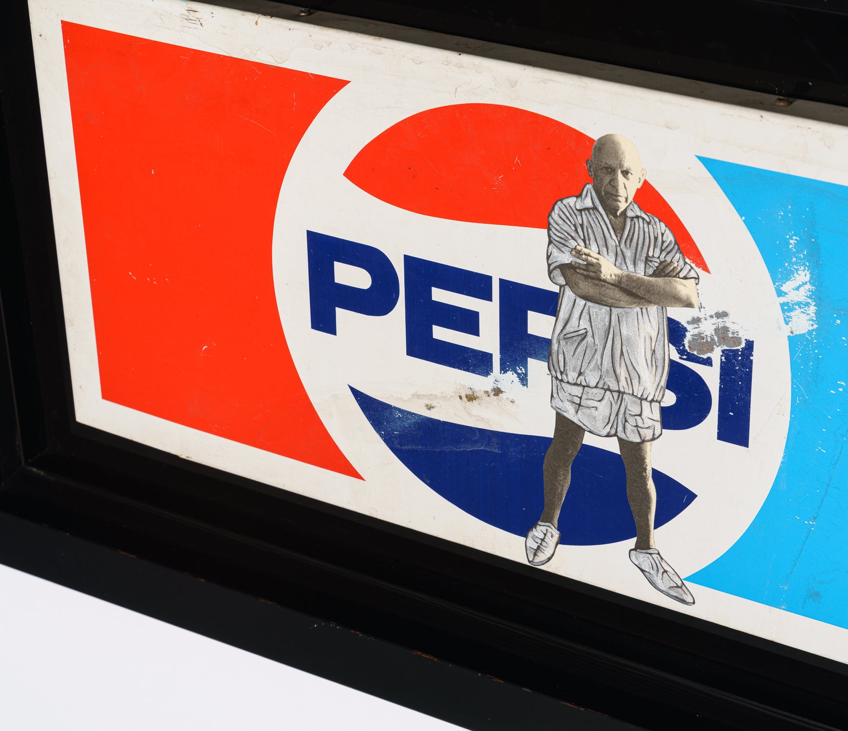 PAK ORI POR 10662 8 Picasso Stands On Pepsi