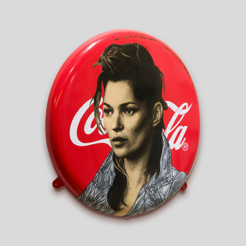 PAK ORI POR 11349 Kate Moss On Coke Bu 2