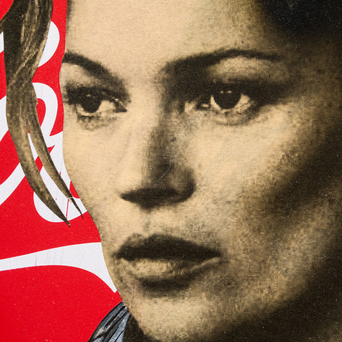 PAK ORI POR 11349 Kate Moss On Coke Bu 6