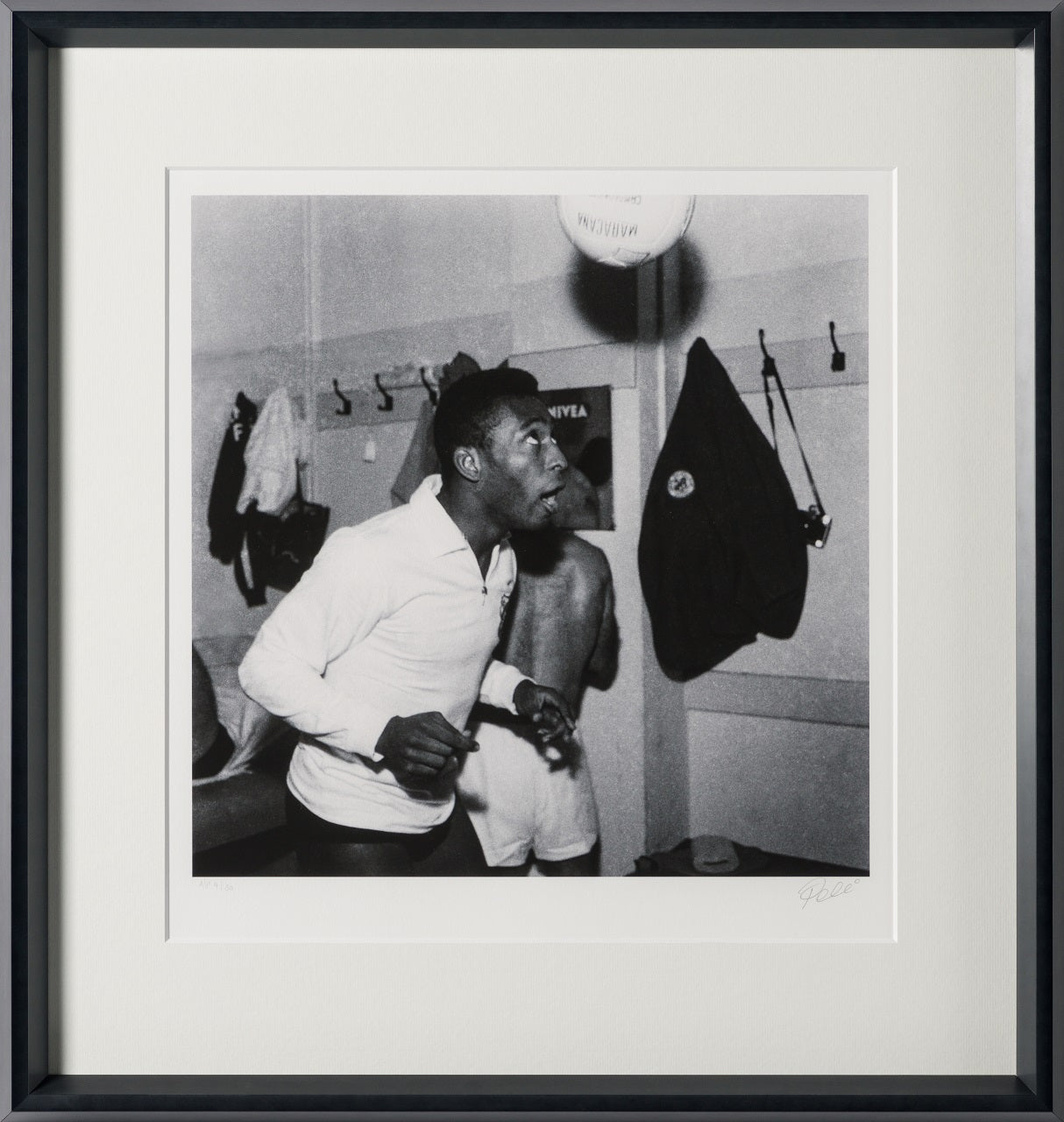 PEL SLE POR 03333 30 Locker Room Skills