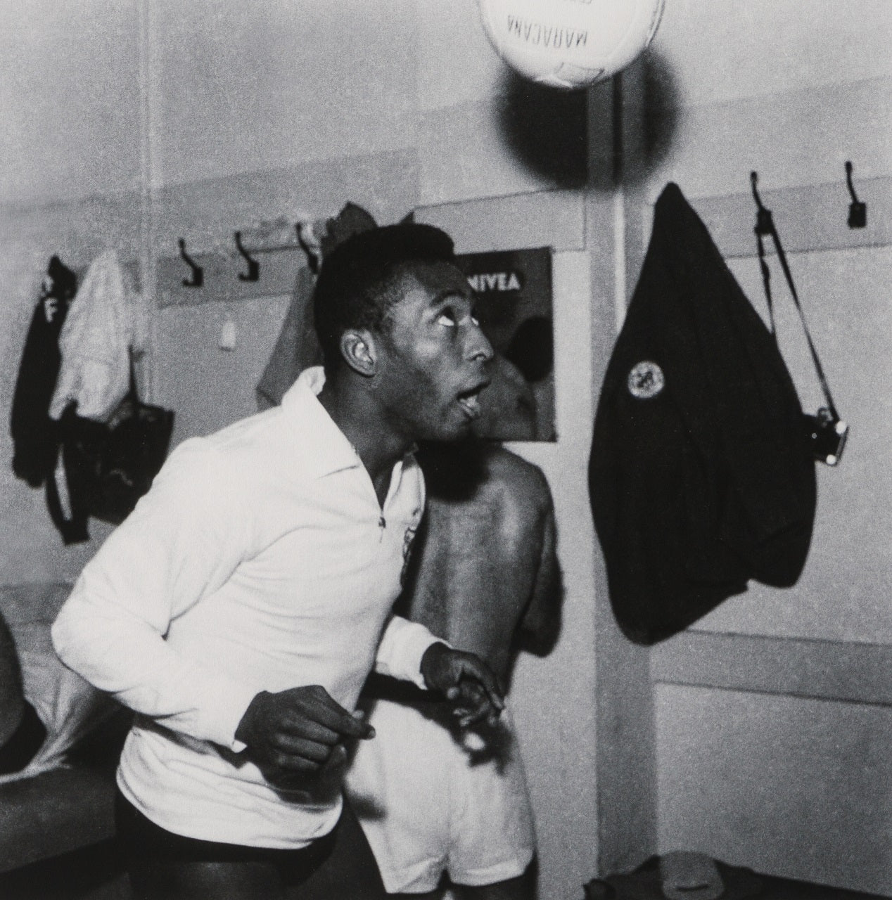 PEL SLE POR 03333 31 Locker Room Skills