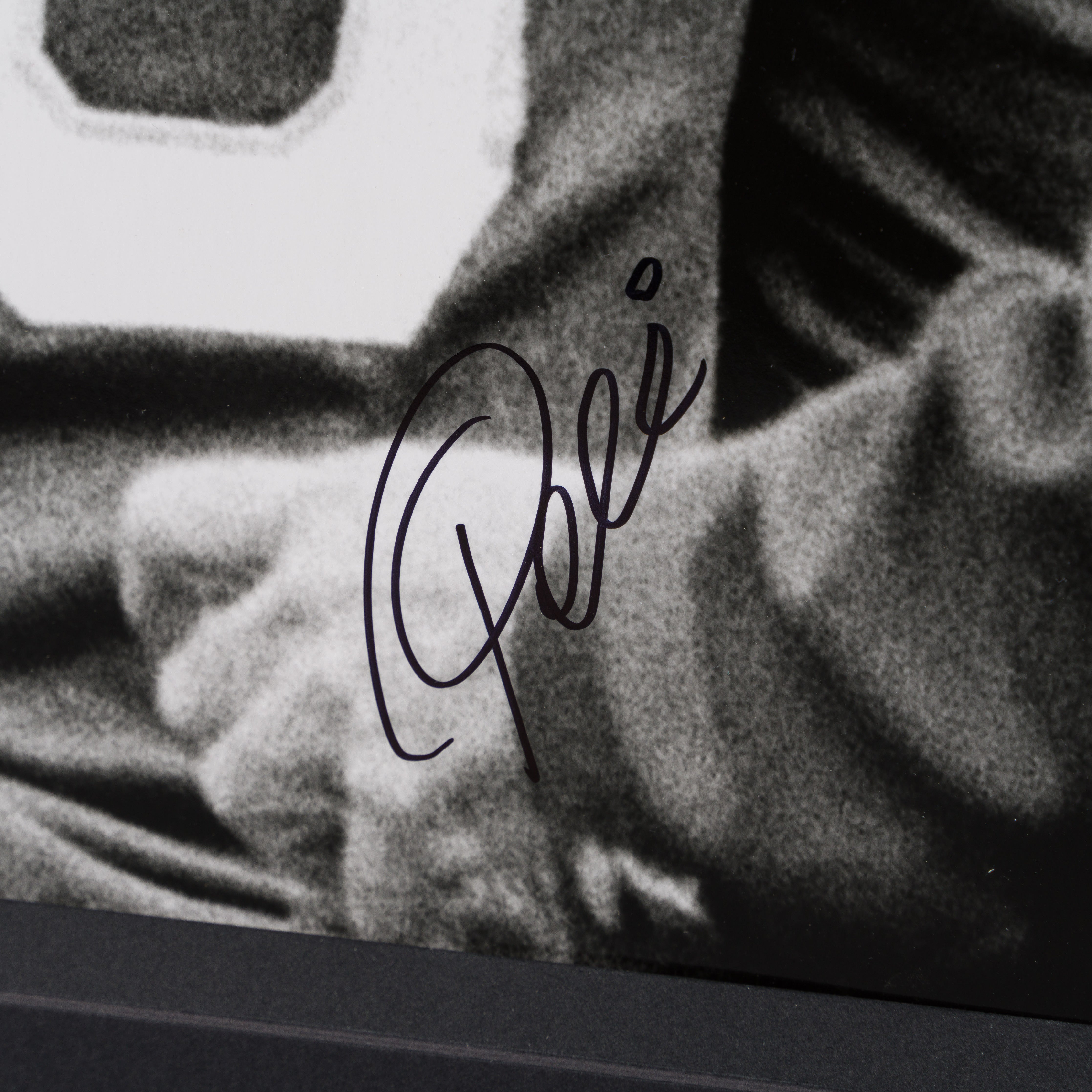 PEL SLE POR 05052 3 Pele Ali 30x30