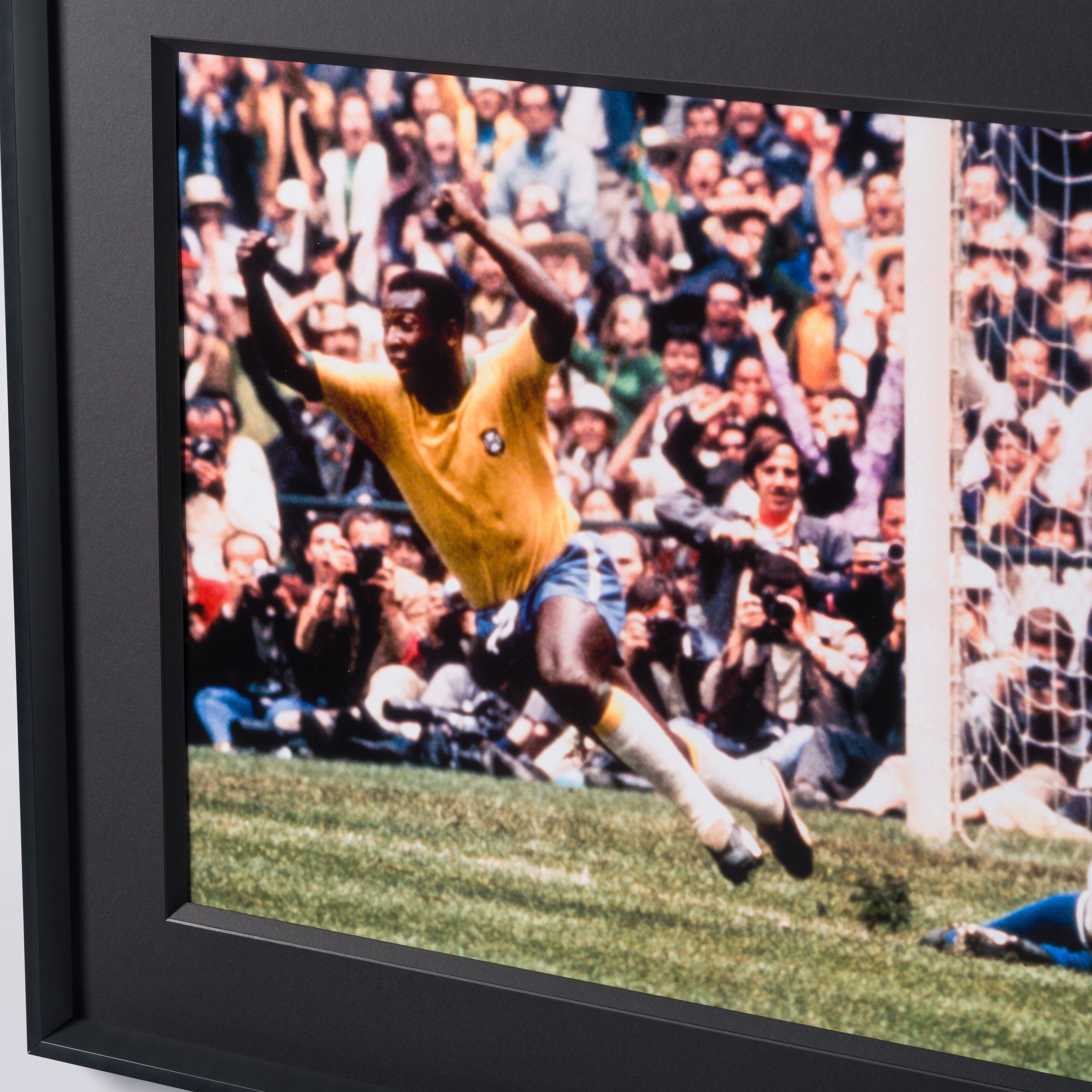 PEL SLE POR 05056 5 Pele Scores! 30x40