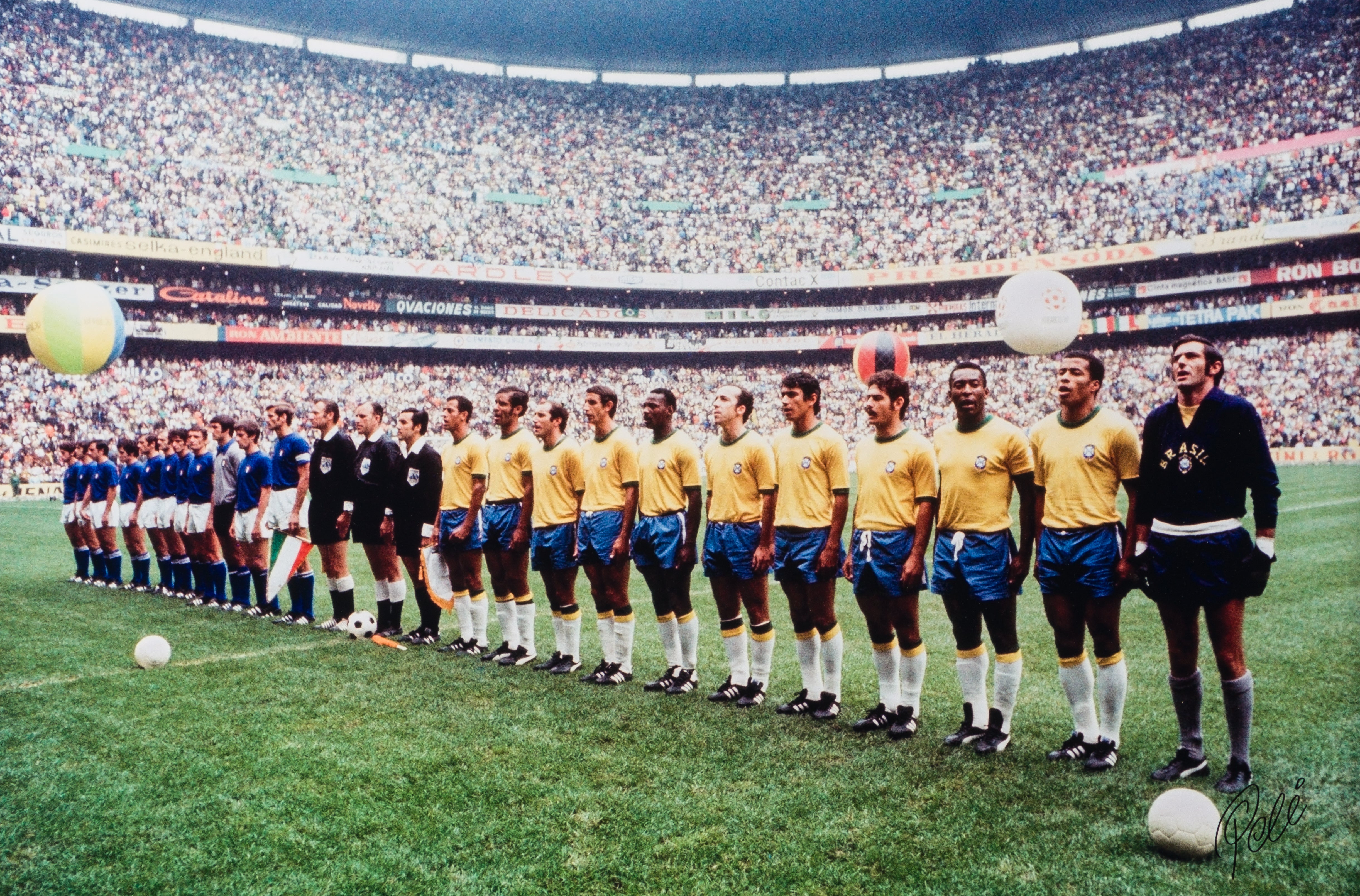 PEL SLE POR 05058 31 Team Line Up 36x24